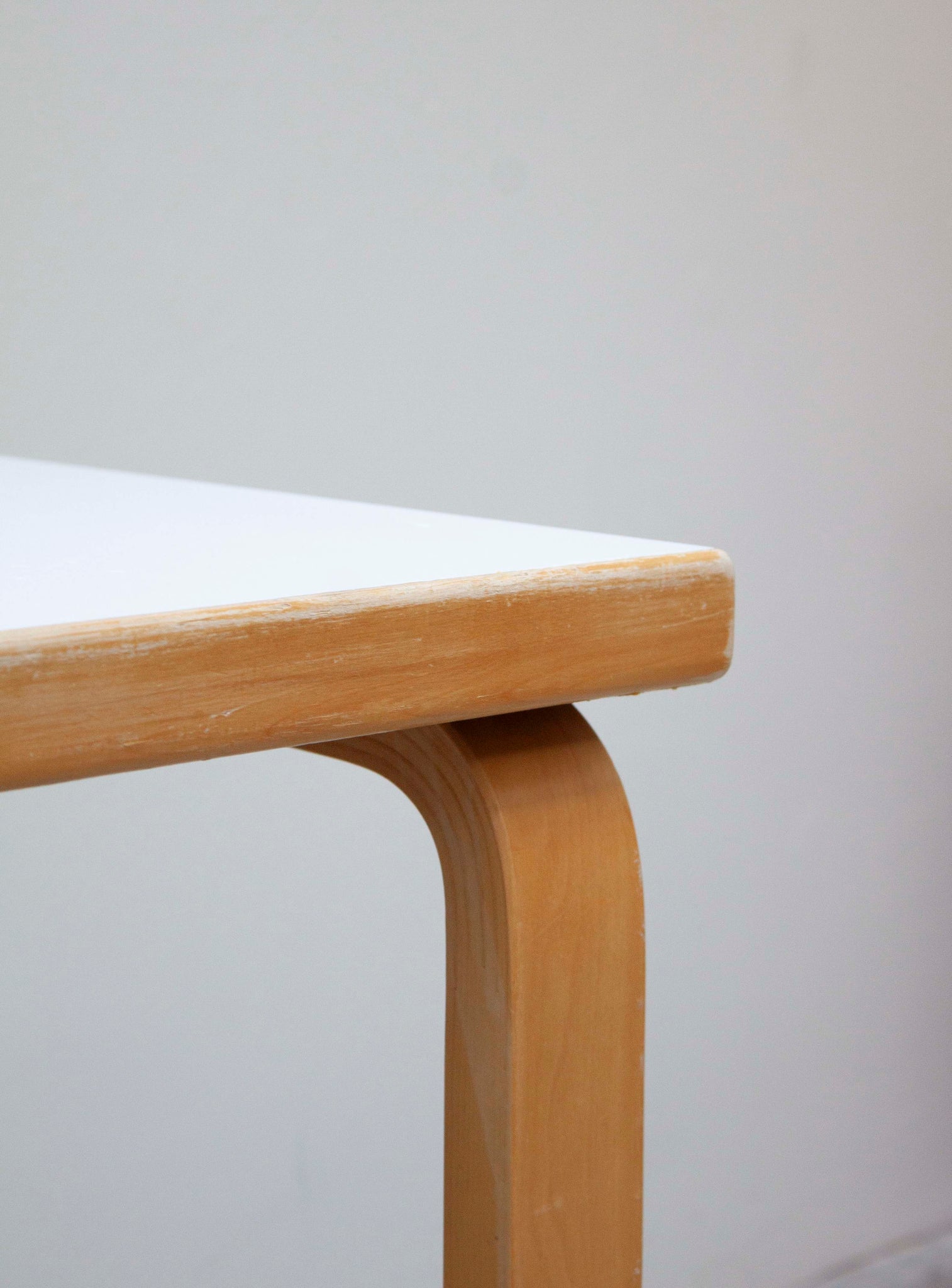 Artek Model 81B Dining Table by Alvar Aalto (White)