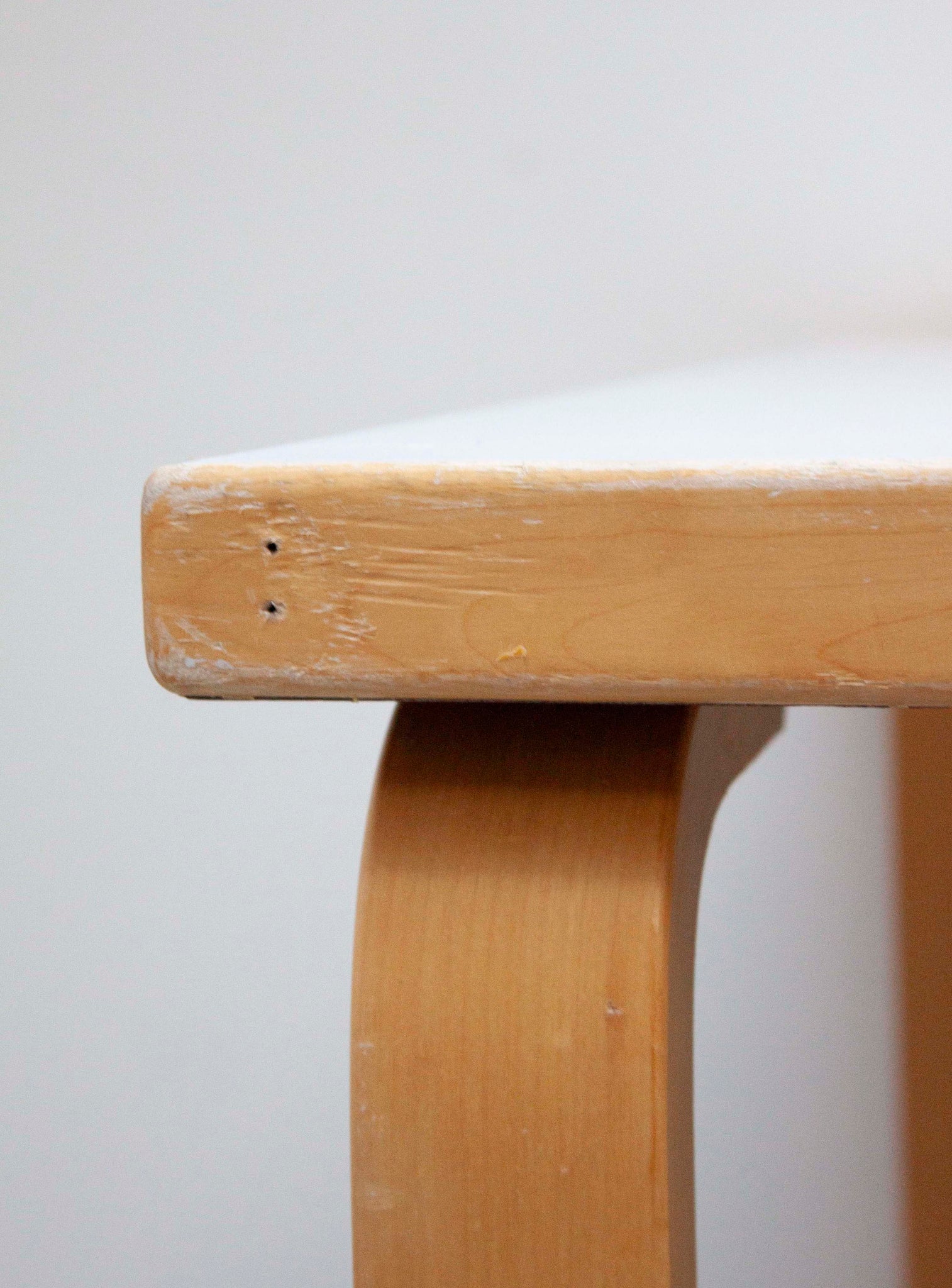 Artek Model 81B Dining Table by Alvar Aalto (White)