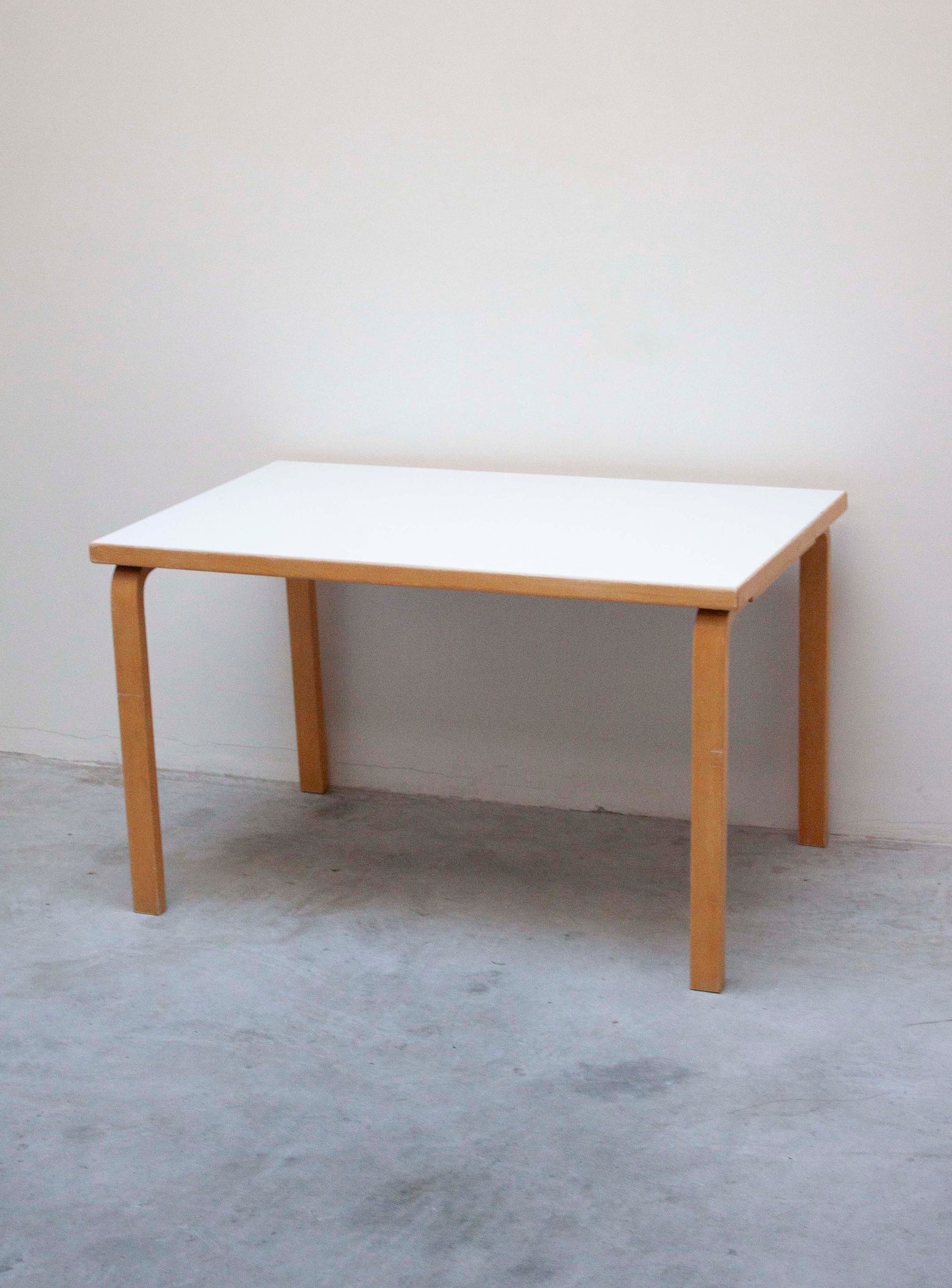 Artek Model 81B Dining Table by Alvar Aalto (White)