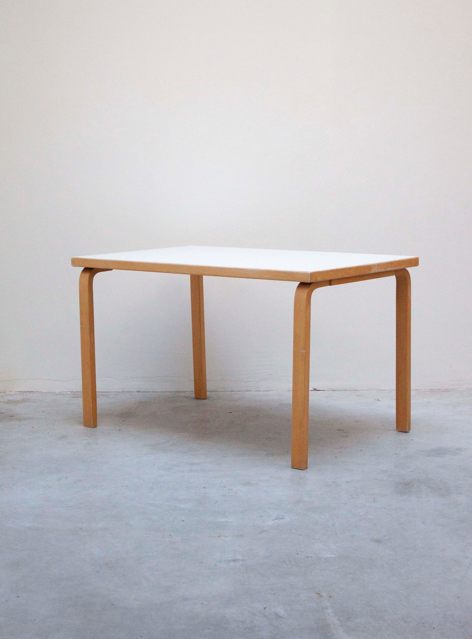 Artek Model 81B Dining Table by Alvar Aalto (White)