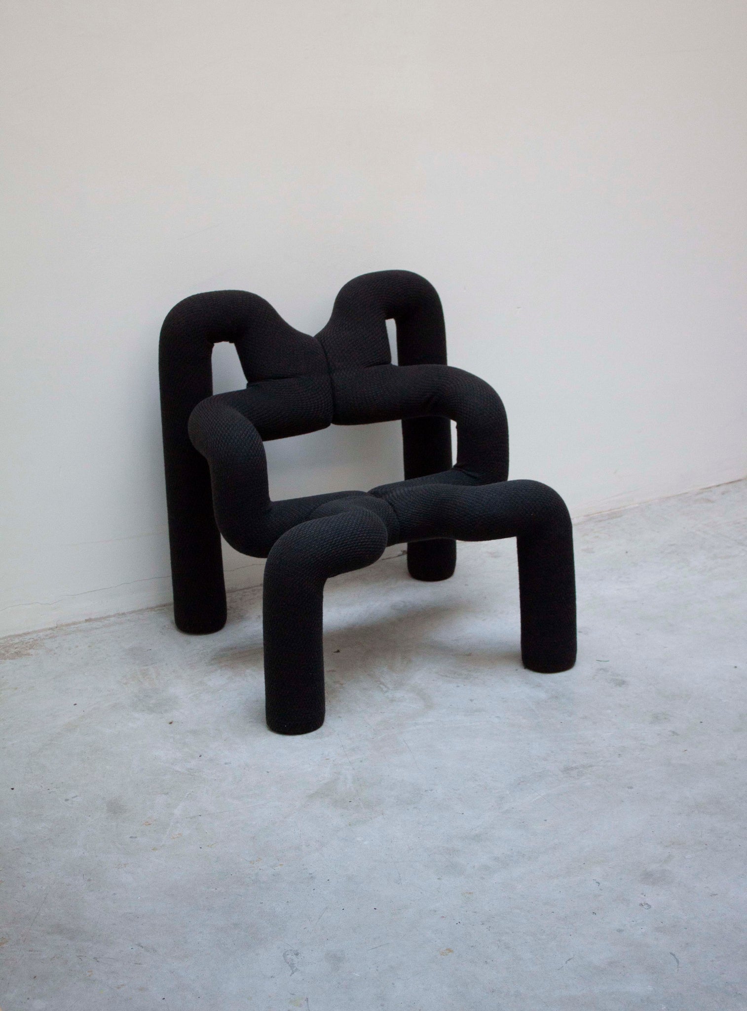 Varier Ekstrem Lounge Chair by Terje Ekstrøm (Black)