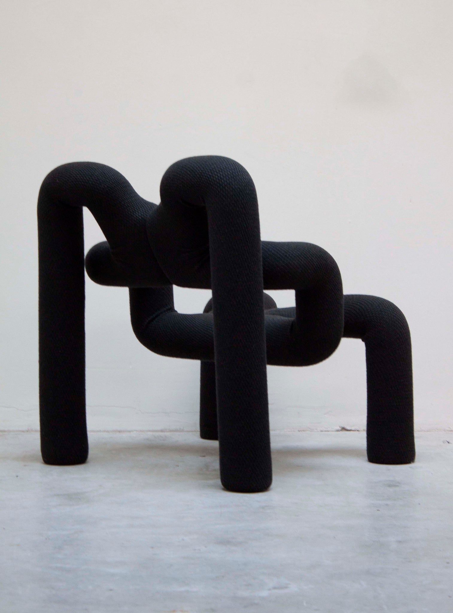 Varier Ekstrem Lounge Chair by Terje Ekstrøm (Black)