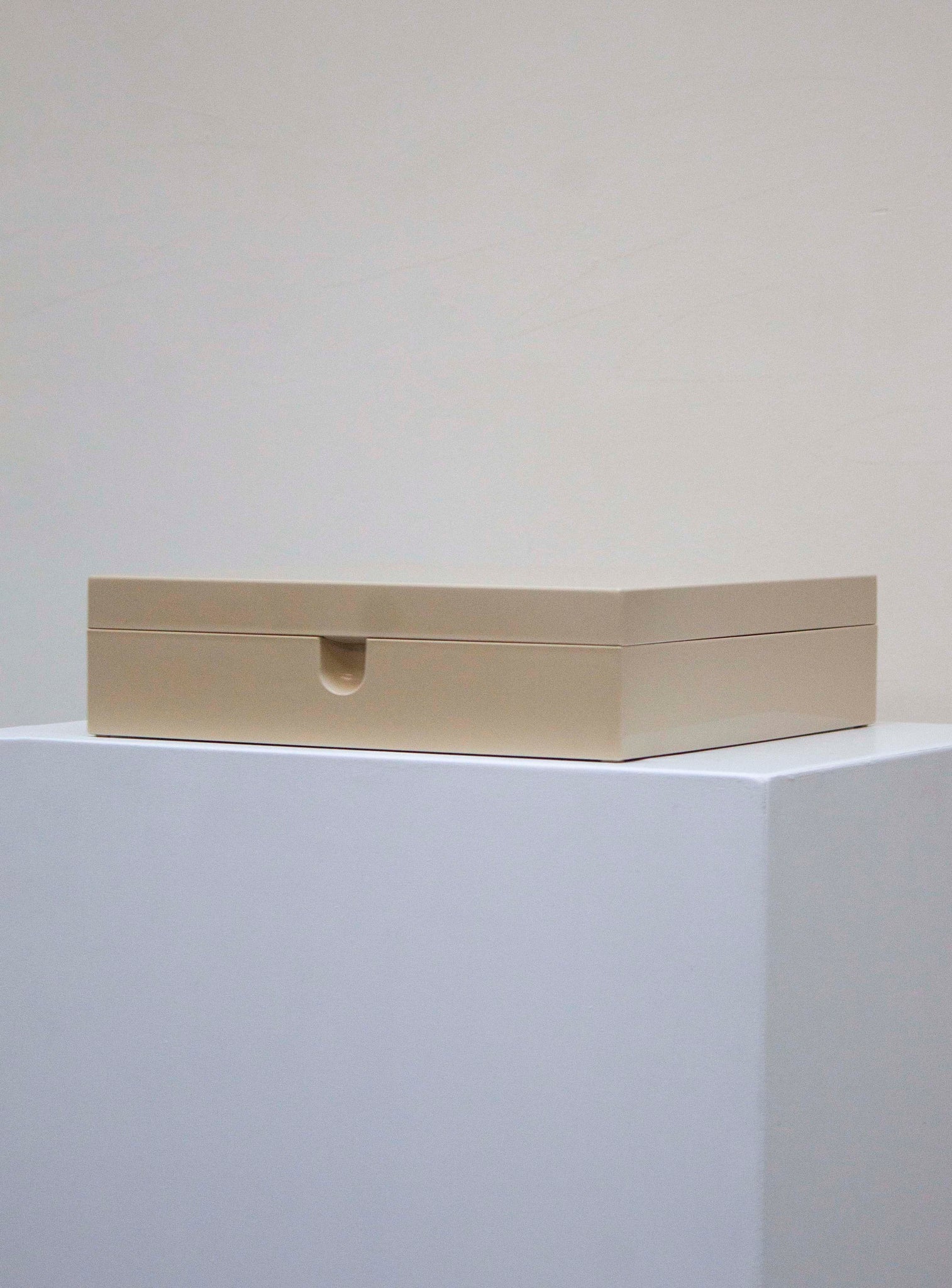 Gedy Vanity Box with Mirror by Makio Hasuike (Beige)