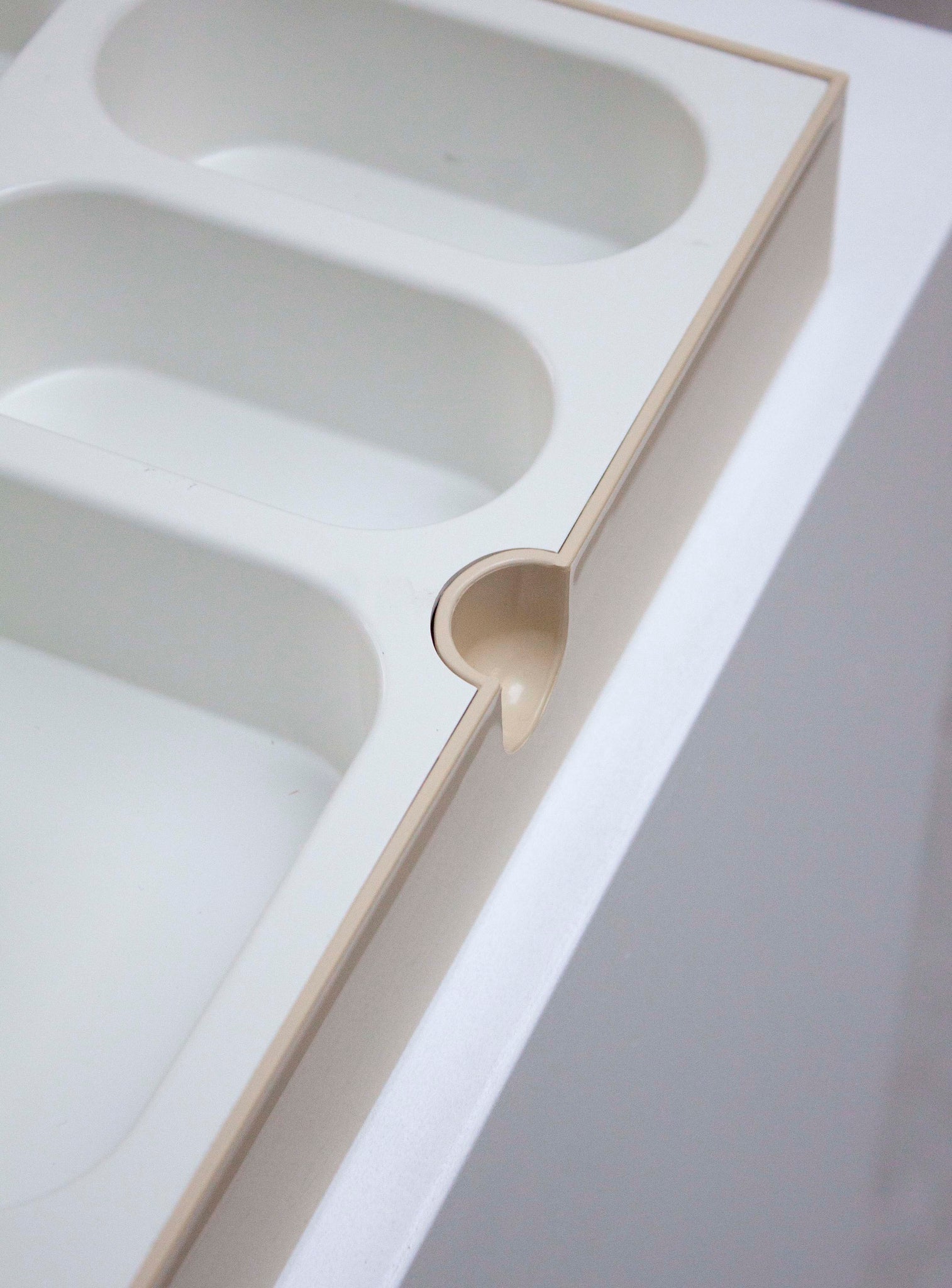 Gedy Vanity Box with Mirror by Makio Hasuike (Beige)