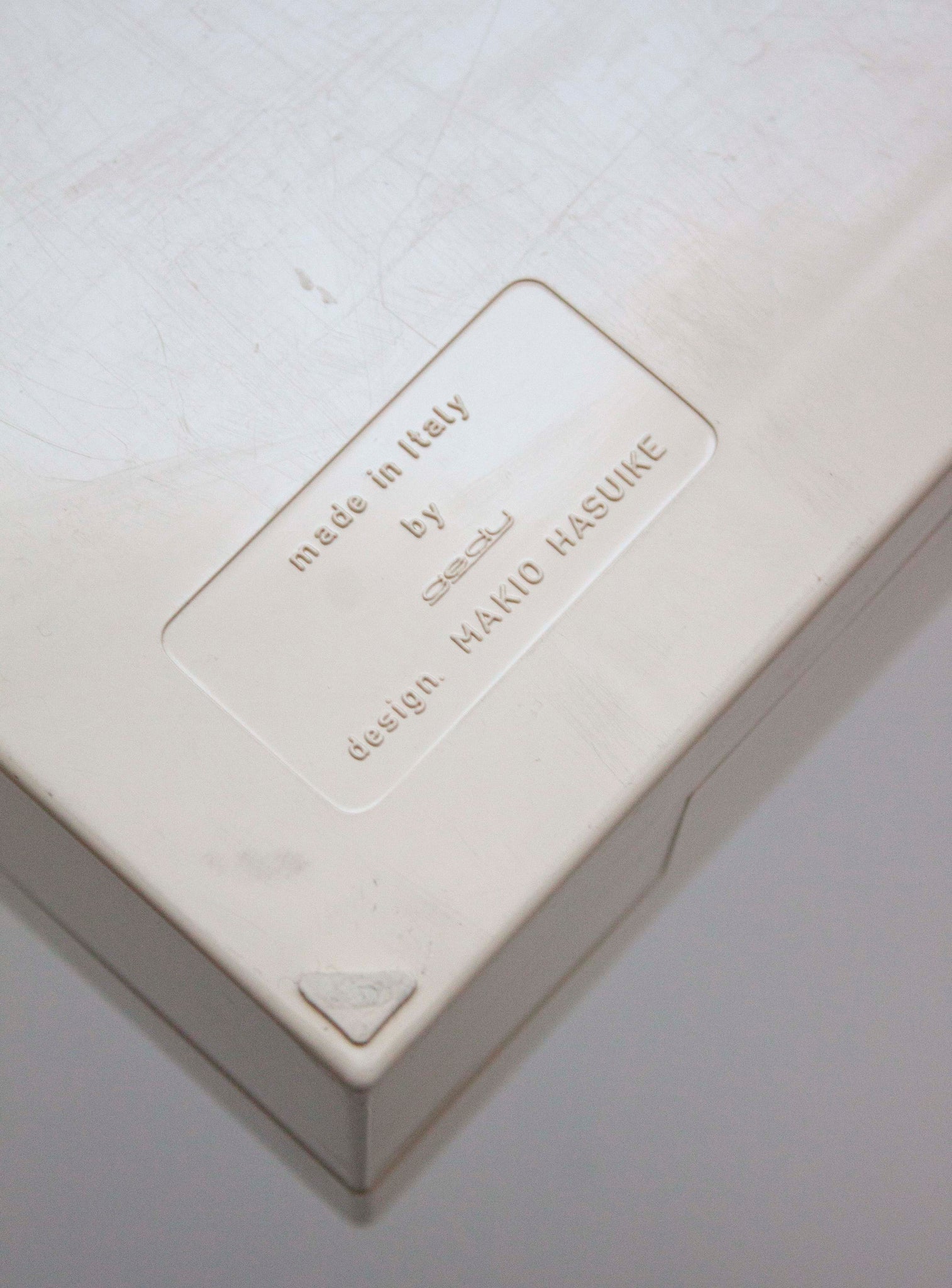 Gedy Vanity Box with Mirror by Makio Hasuike (Beige)