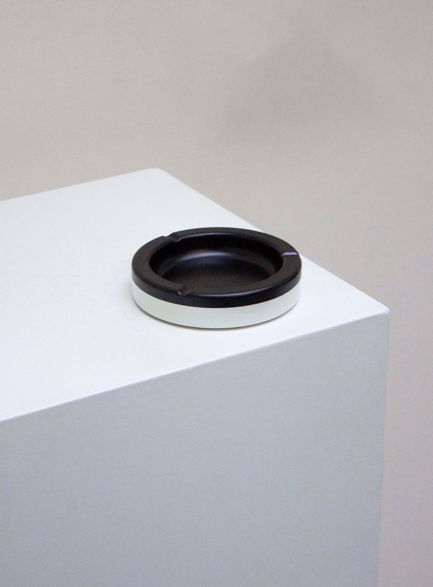 Rexite 823 Ashtray by Studio Erre (White)