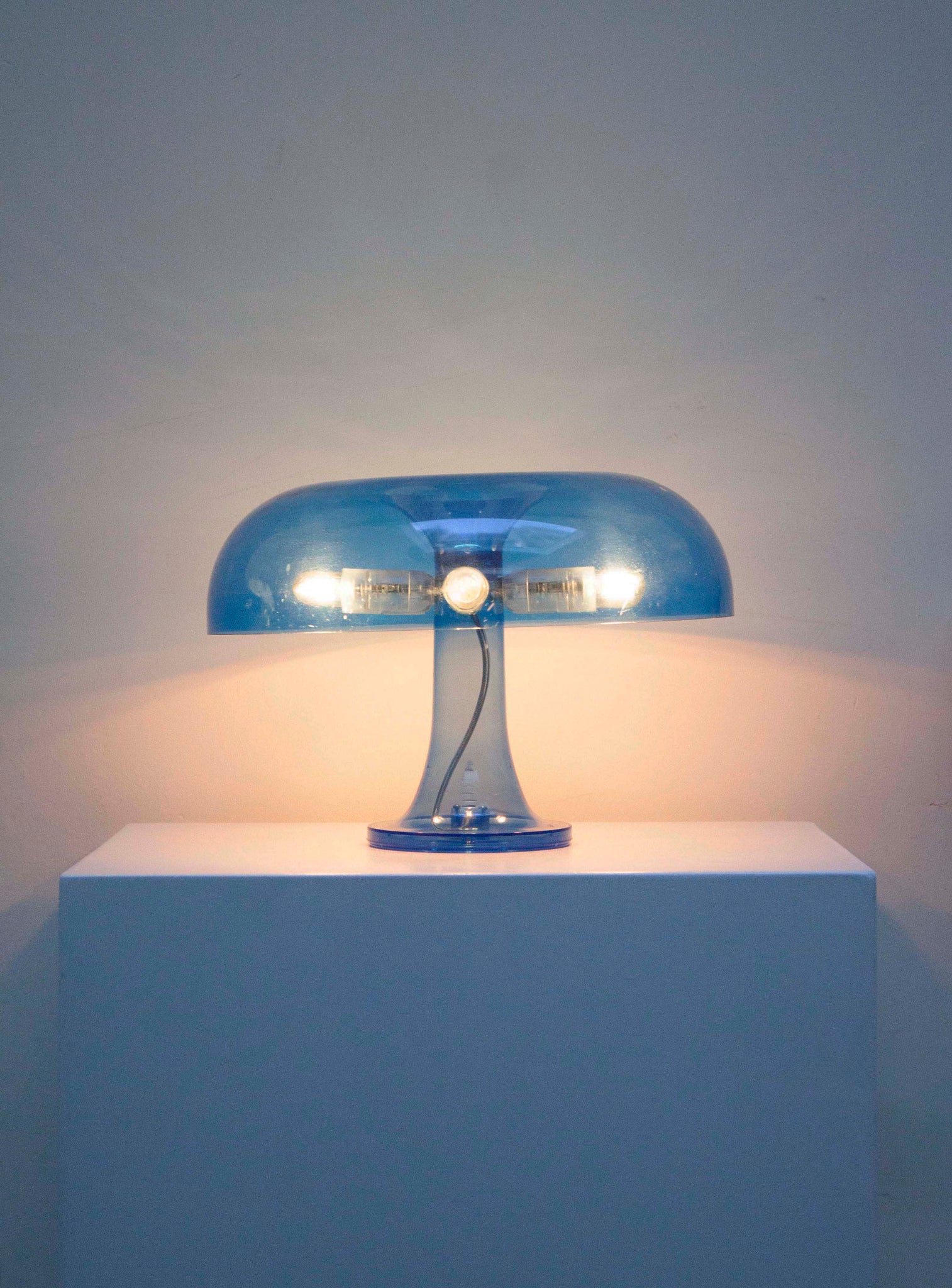 Artemide Nessino Desk Lamp by Giancarlo Mattioli (Translucent Blue)