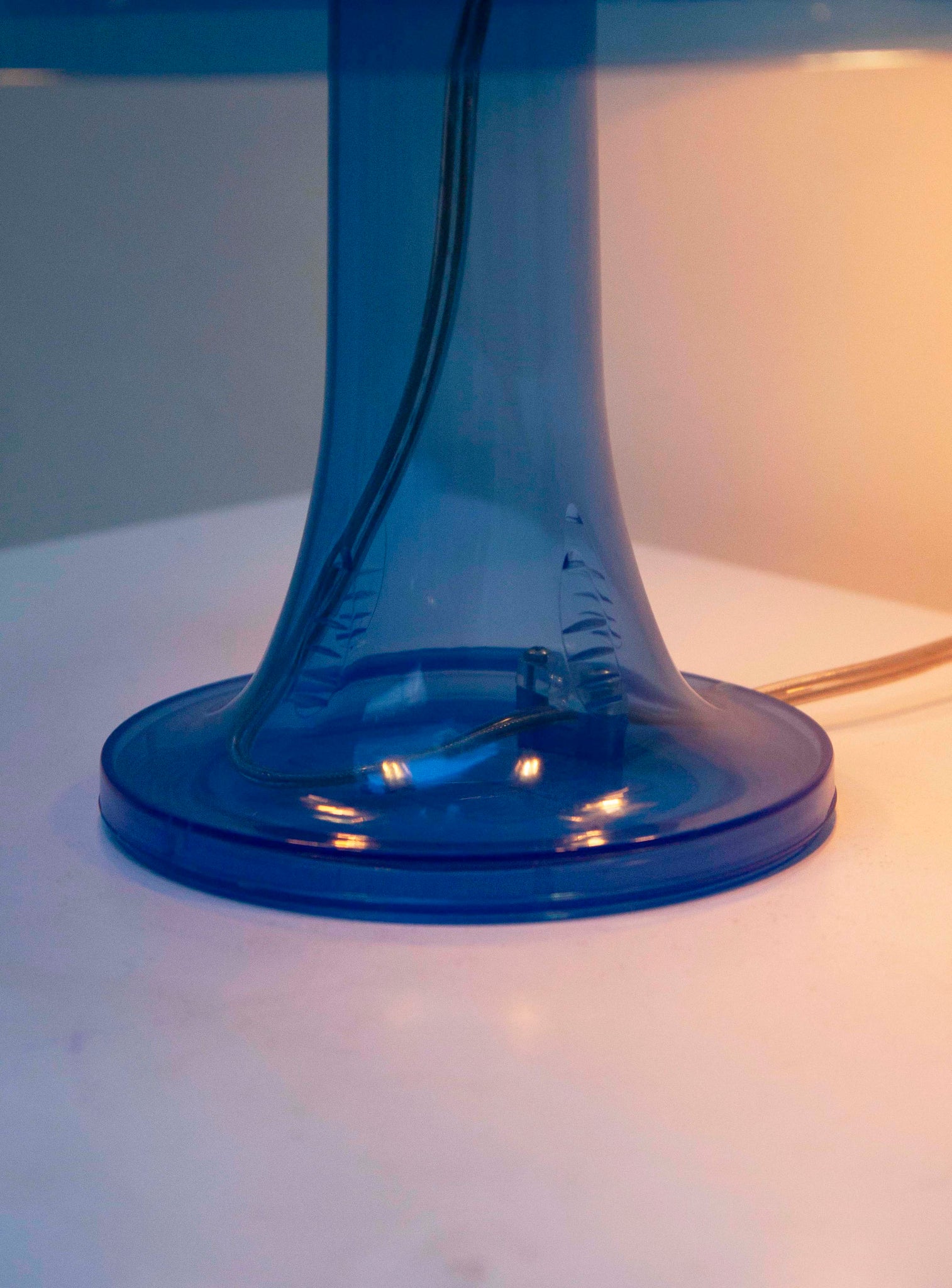 Artemide Nessino Desk Lamp by Giancarlo Mattioli (Translucent Blue)