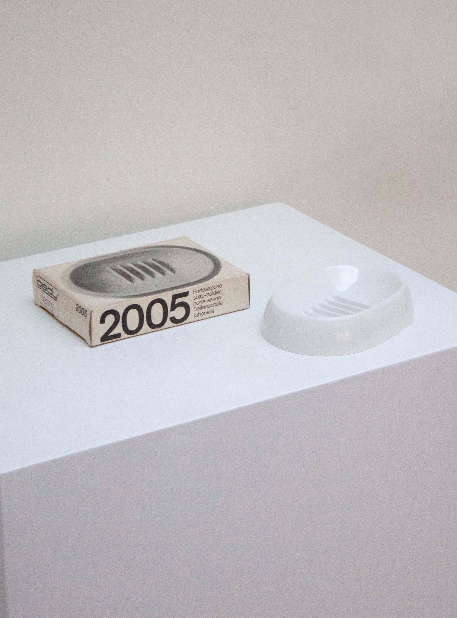 Gedy Soap Dish by Makio Hasuike (White)