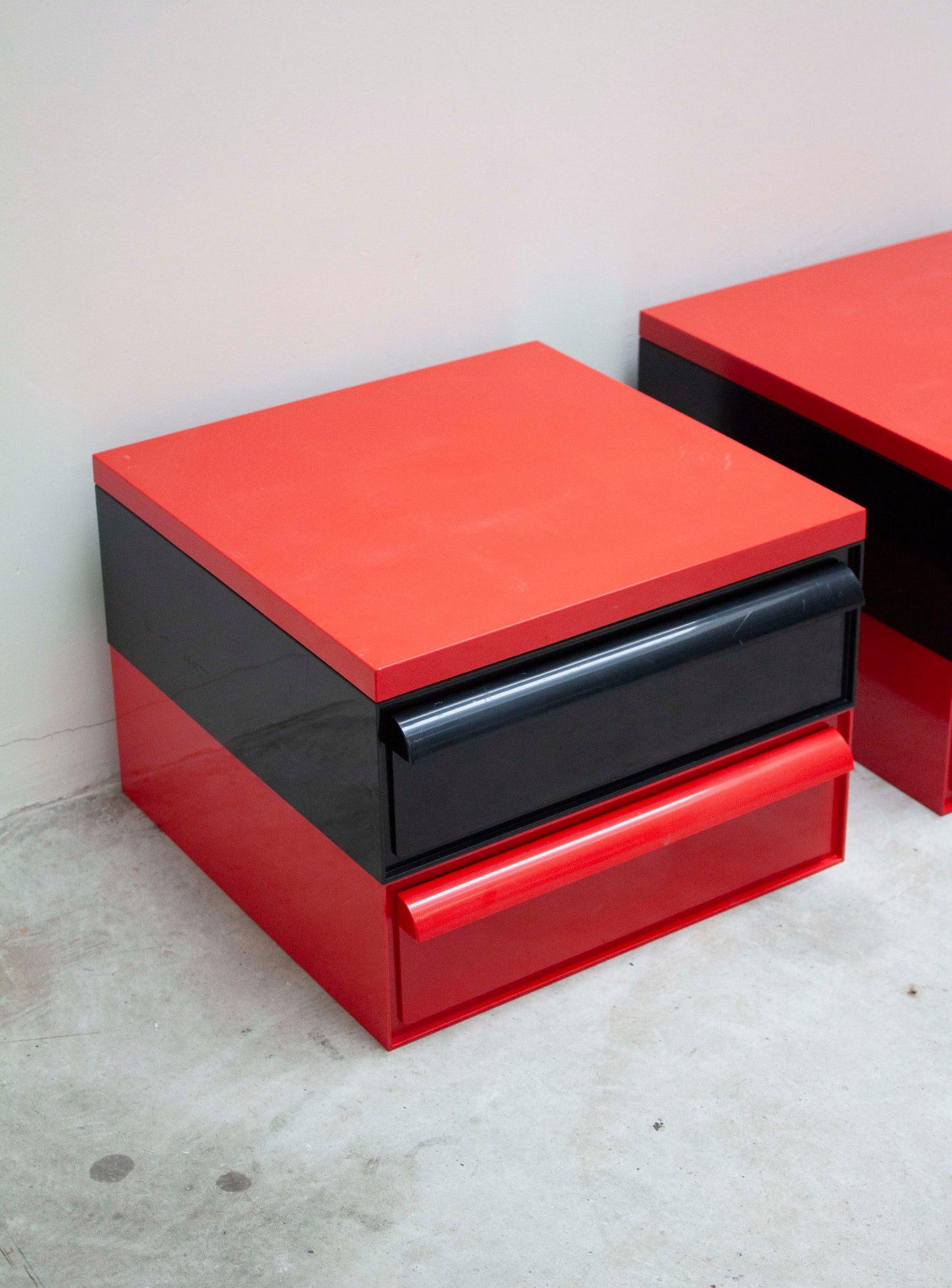 Kartell Chest of Drawers by Simon Fussell (Red/Black)