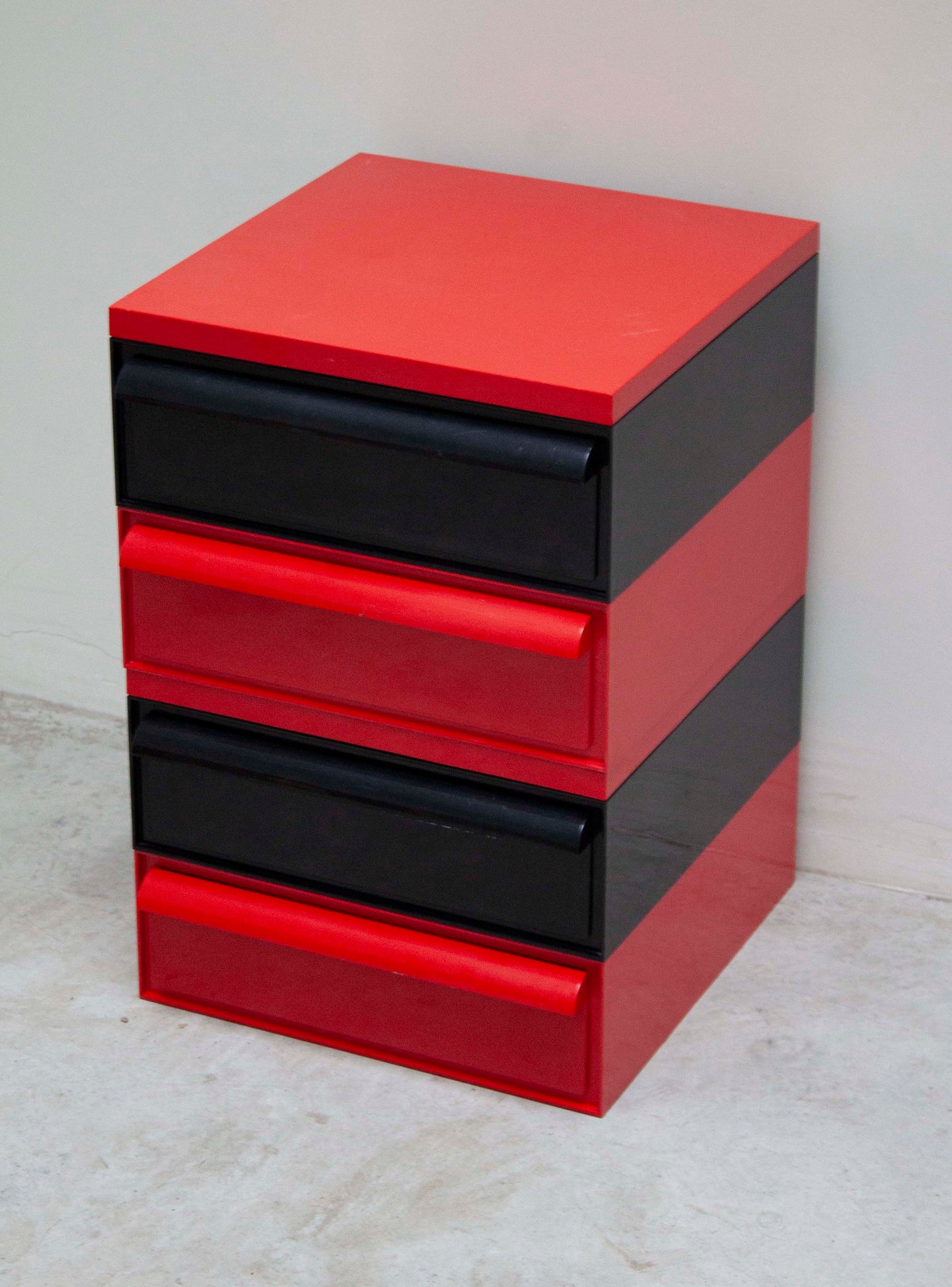 Kartell Chest of Drawers by Simon Fussell (Red/Black)