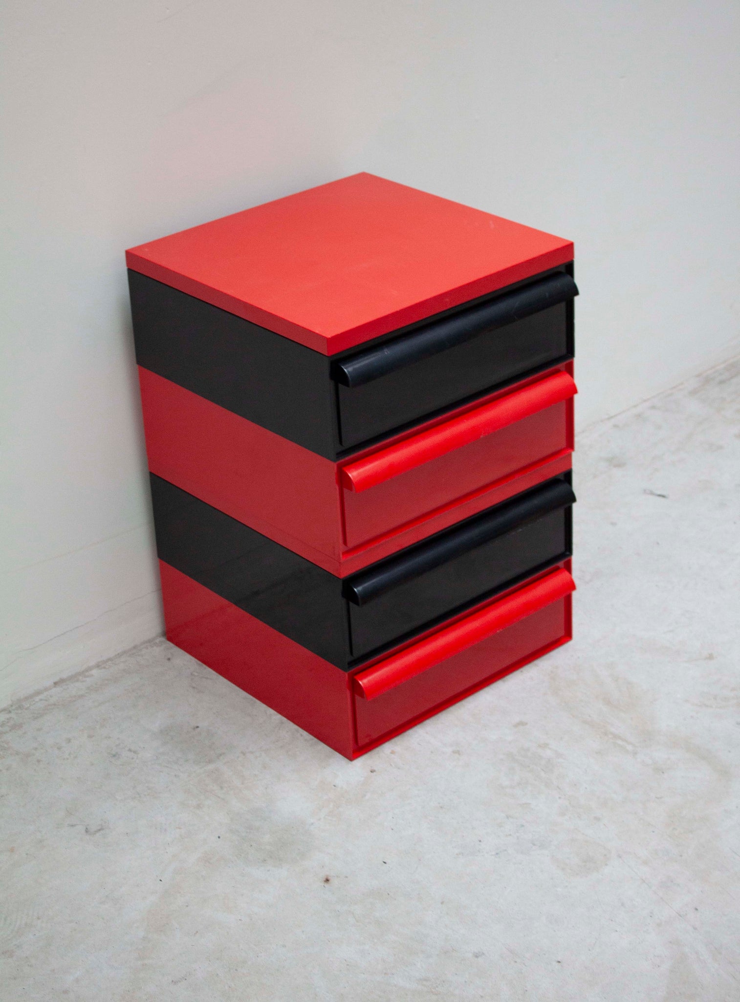 Kartell Chest of Drawers by Simon Fussell (Red/Black)