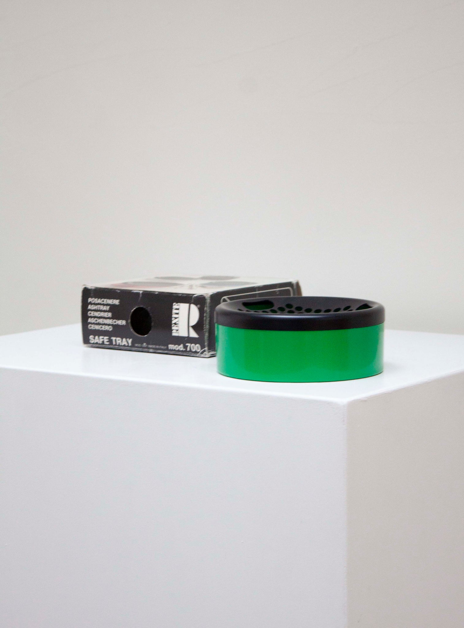 Rexite 700 Ashtray or Bowl by Studio Erre (Green)