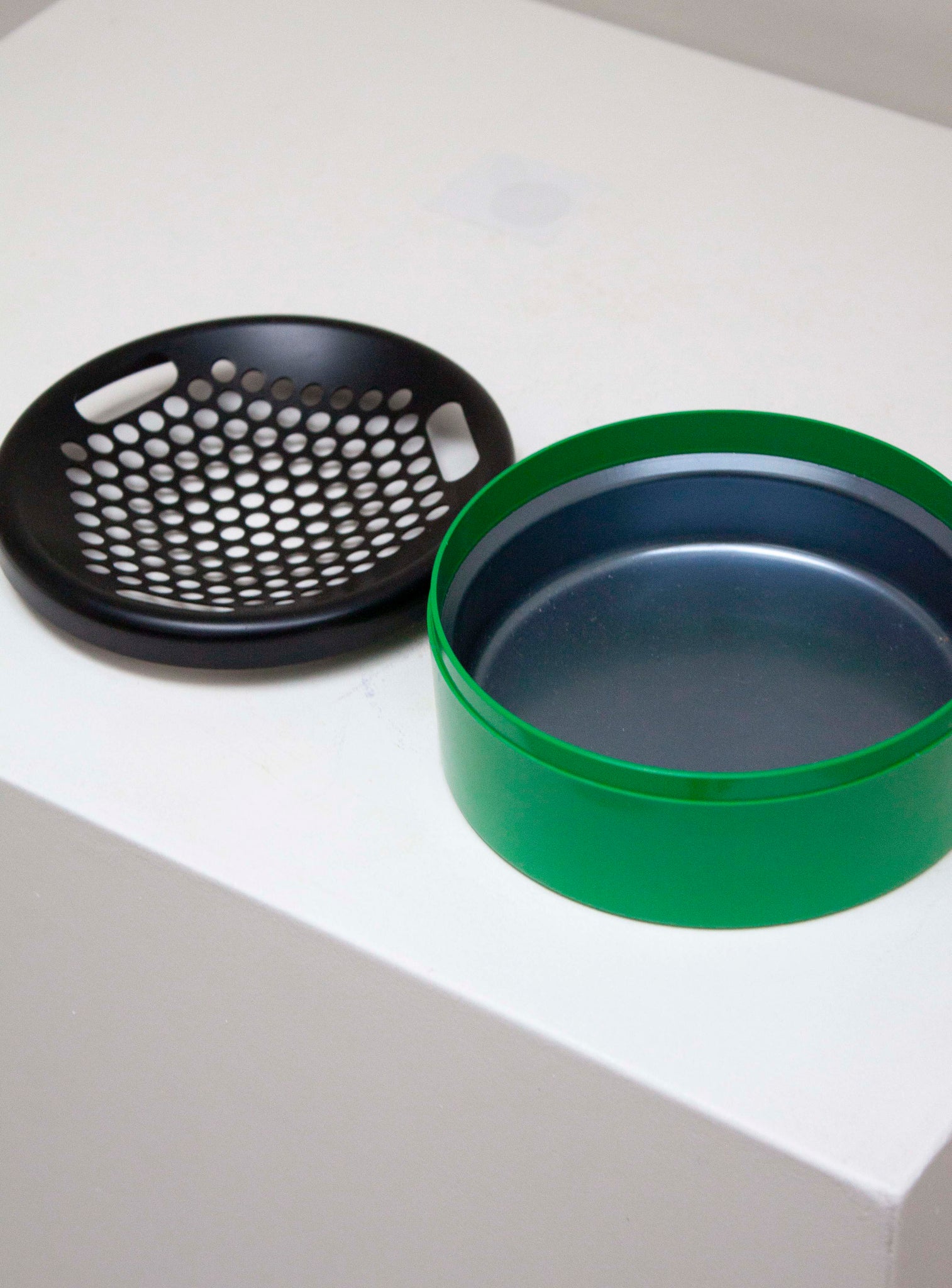 Rexite 700 Ashtray or Bowl by Studio Erre (Green)