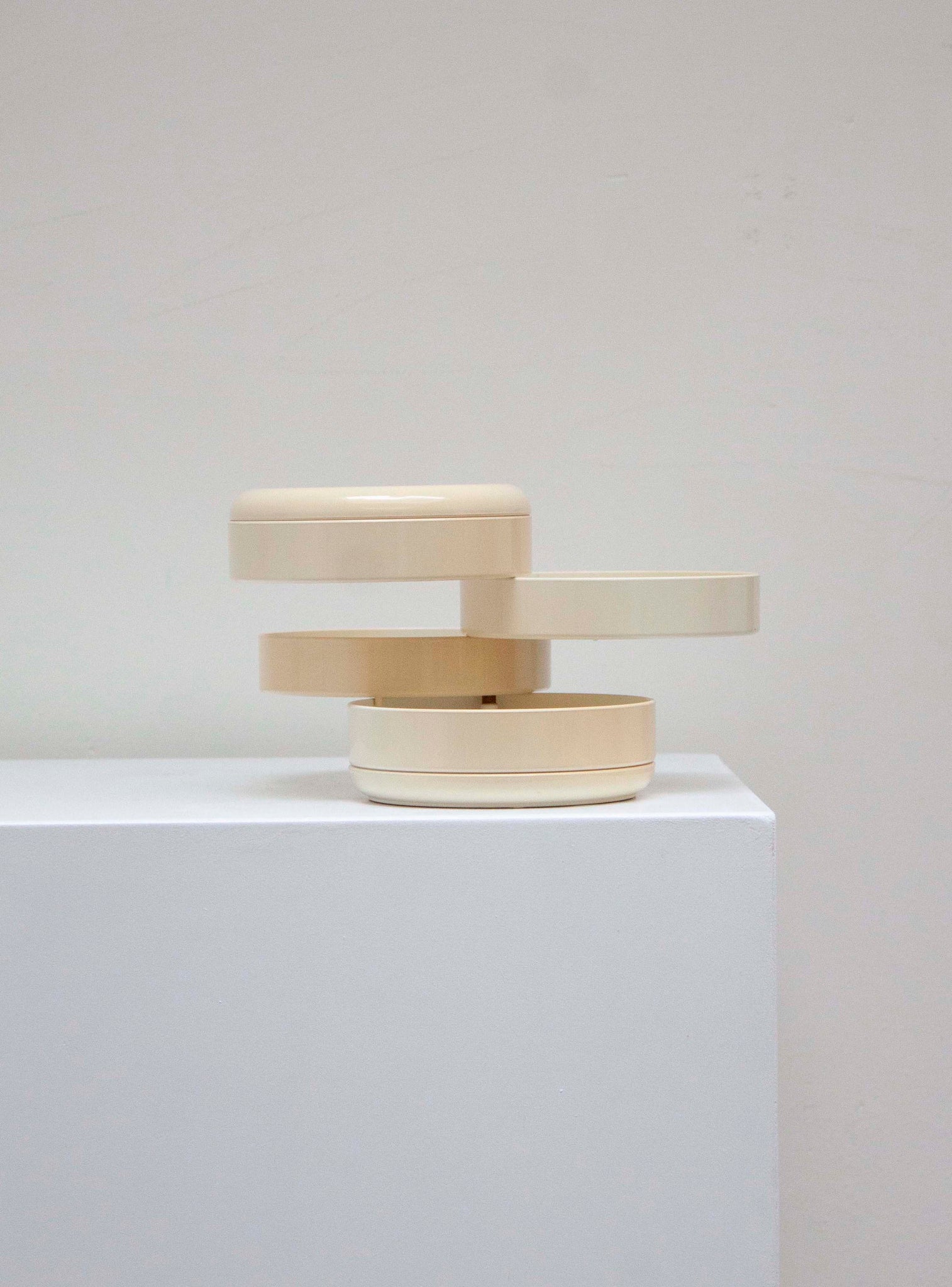 Rexite 900 Multiplor Desk Organizer by Rino Pirovano (Off-White)