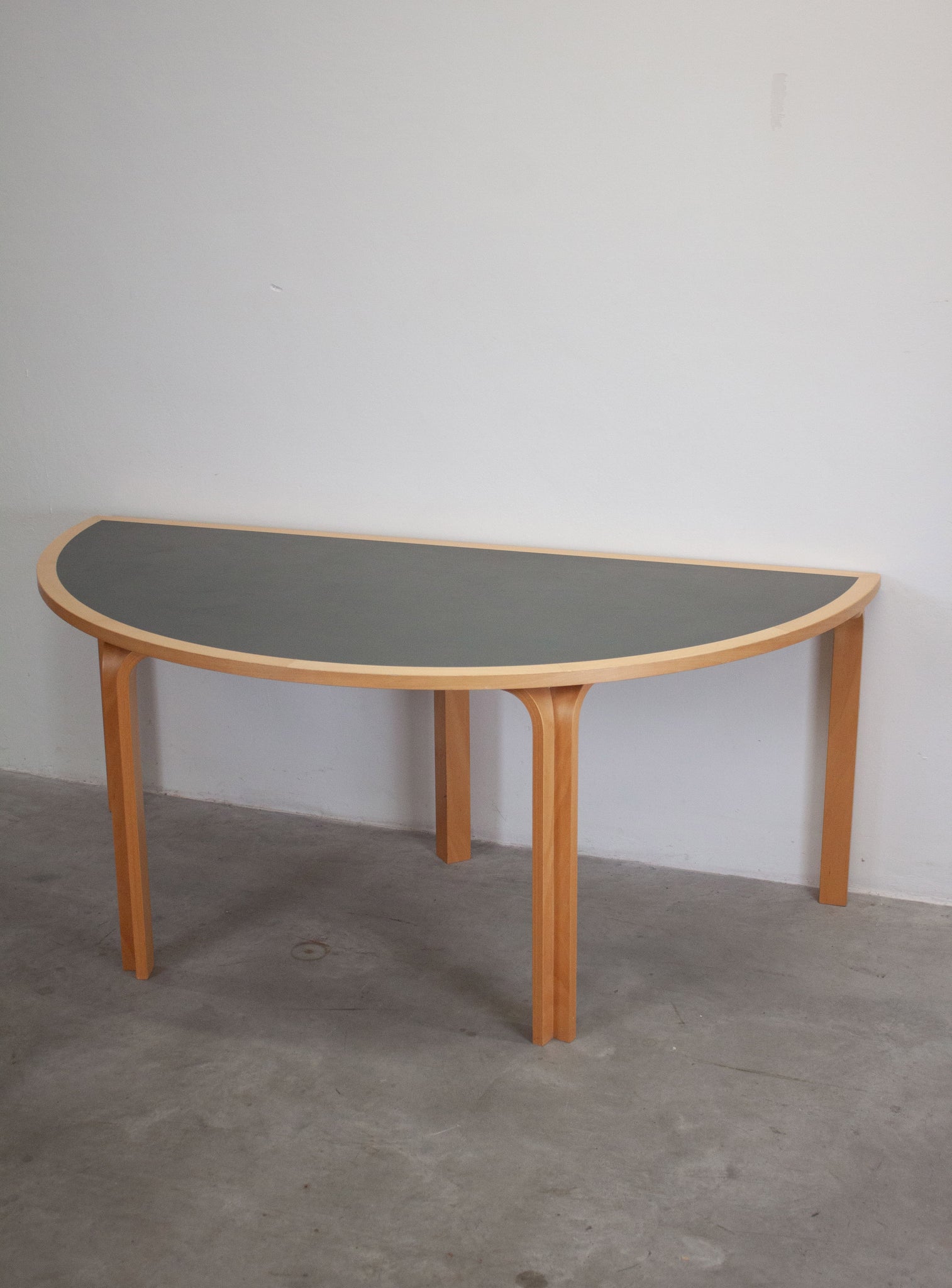 Magnus Olesen Half Round Dining Table by Rud Thygesen & Johnny Sørensen (Dark Grey)