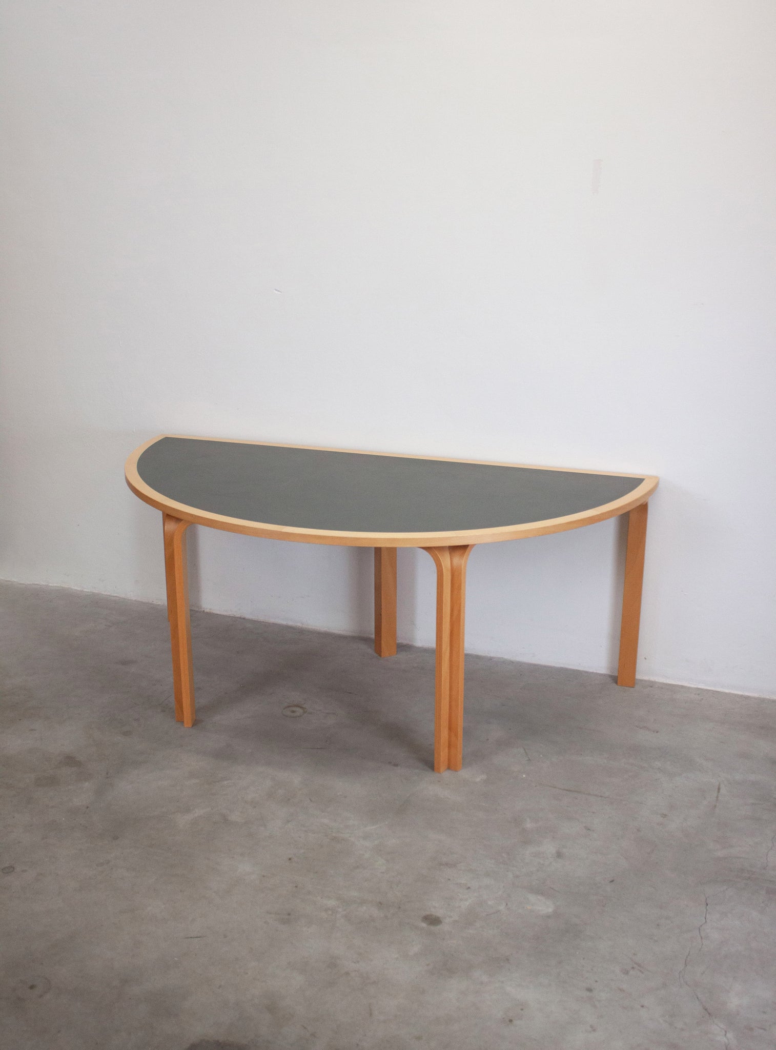 Magnus Olesen Half Round Dining Table by Rud Thygesen & Johnny Sørensen (Dark Grey)