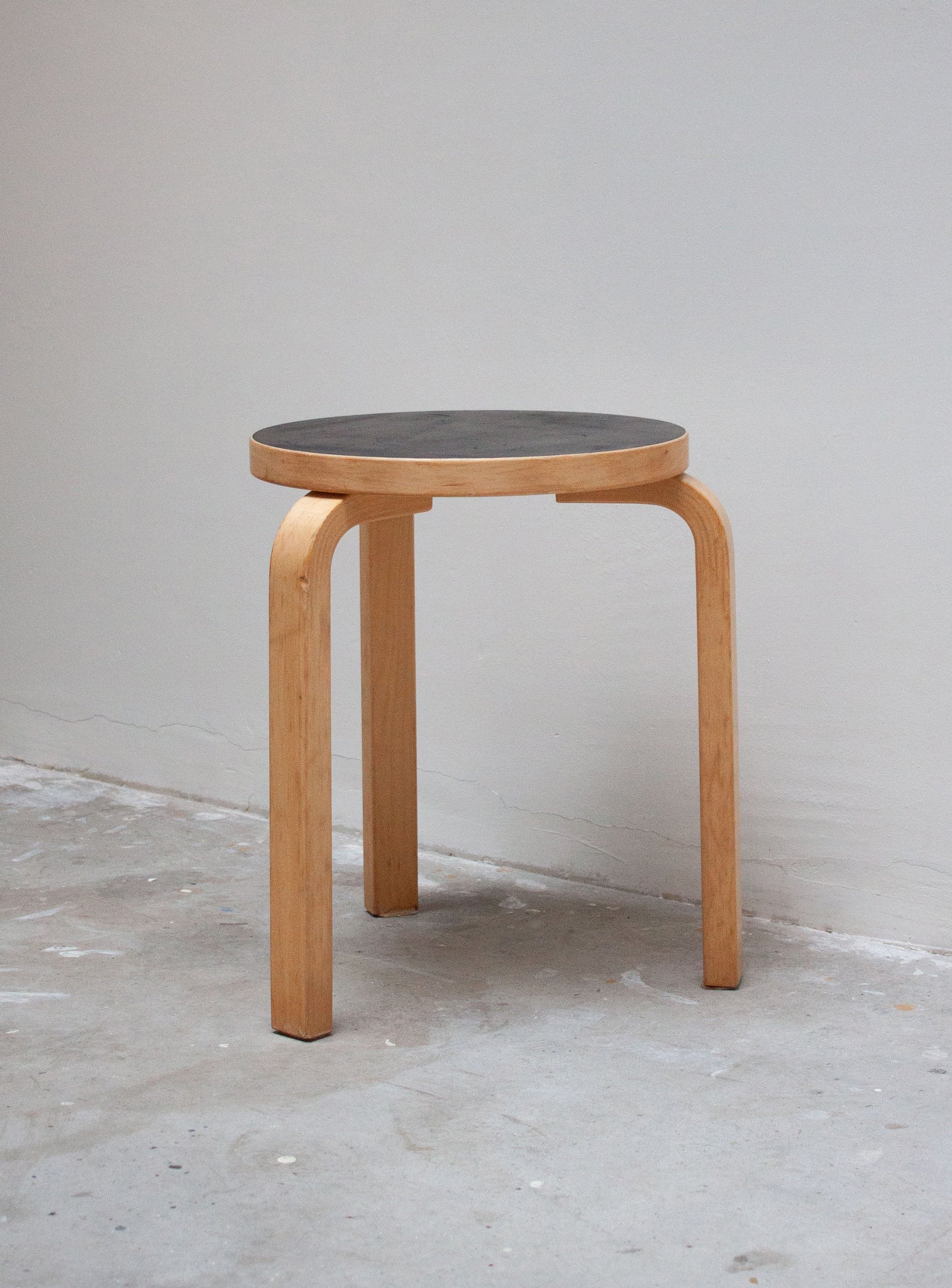 Artek Model 60 Stool by Alvar Aalto (Black)