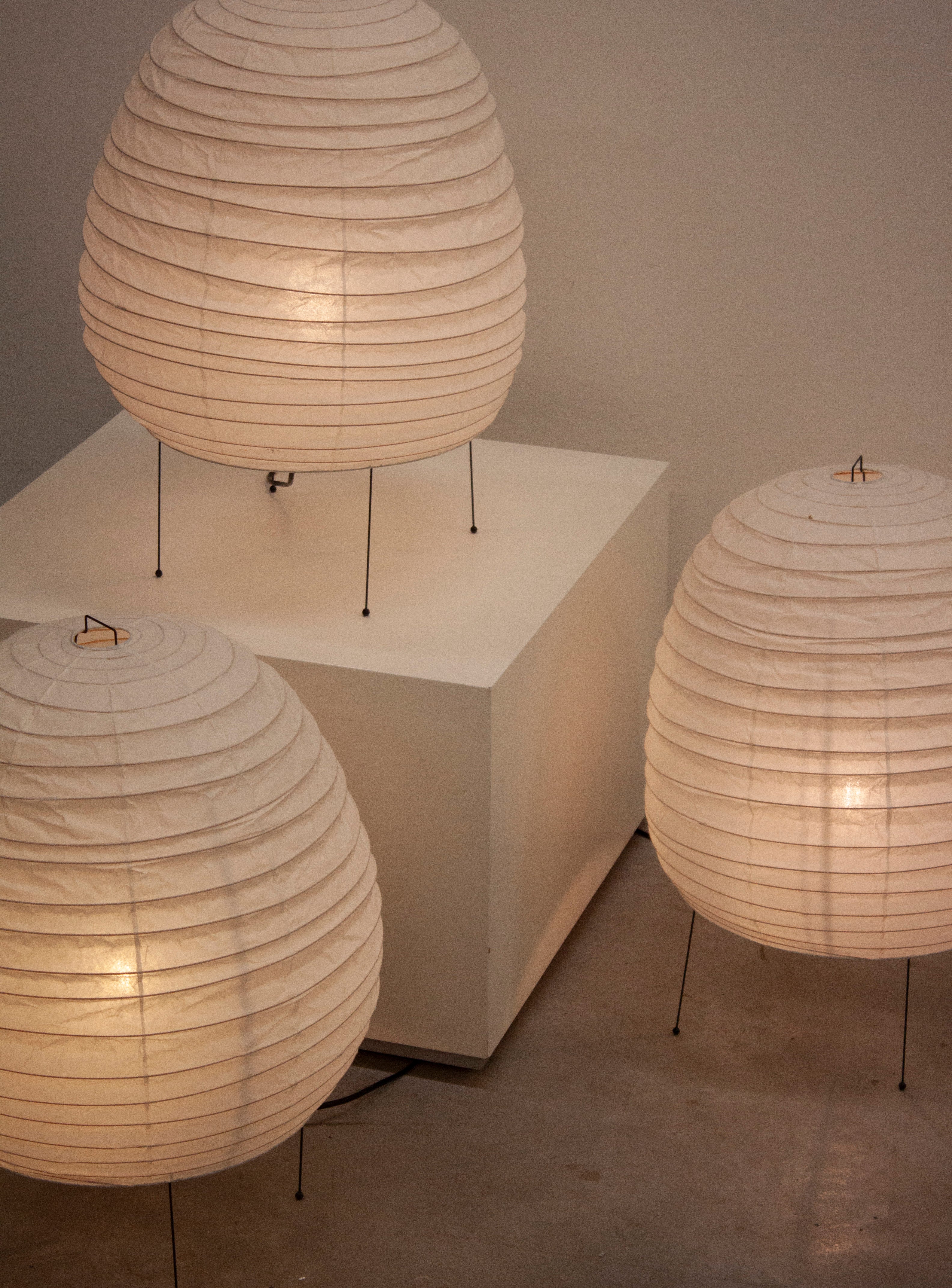 Vitra Akari 20N Table Lamp by Isamu Noguchi – JUKI AMSTERDAM