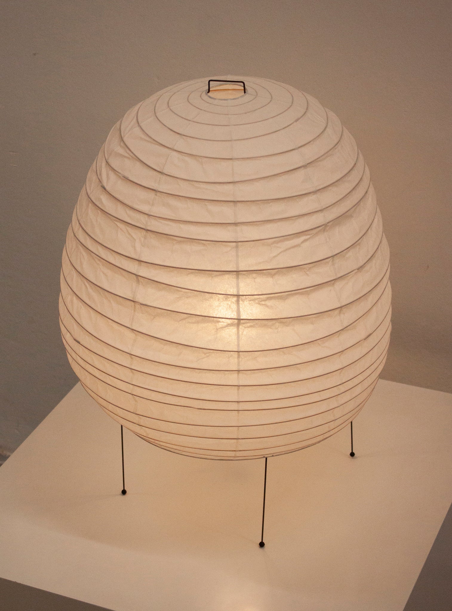 Vitra Akari 20N Table Lamp by Isamu Noguchi