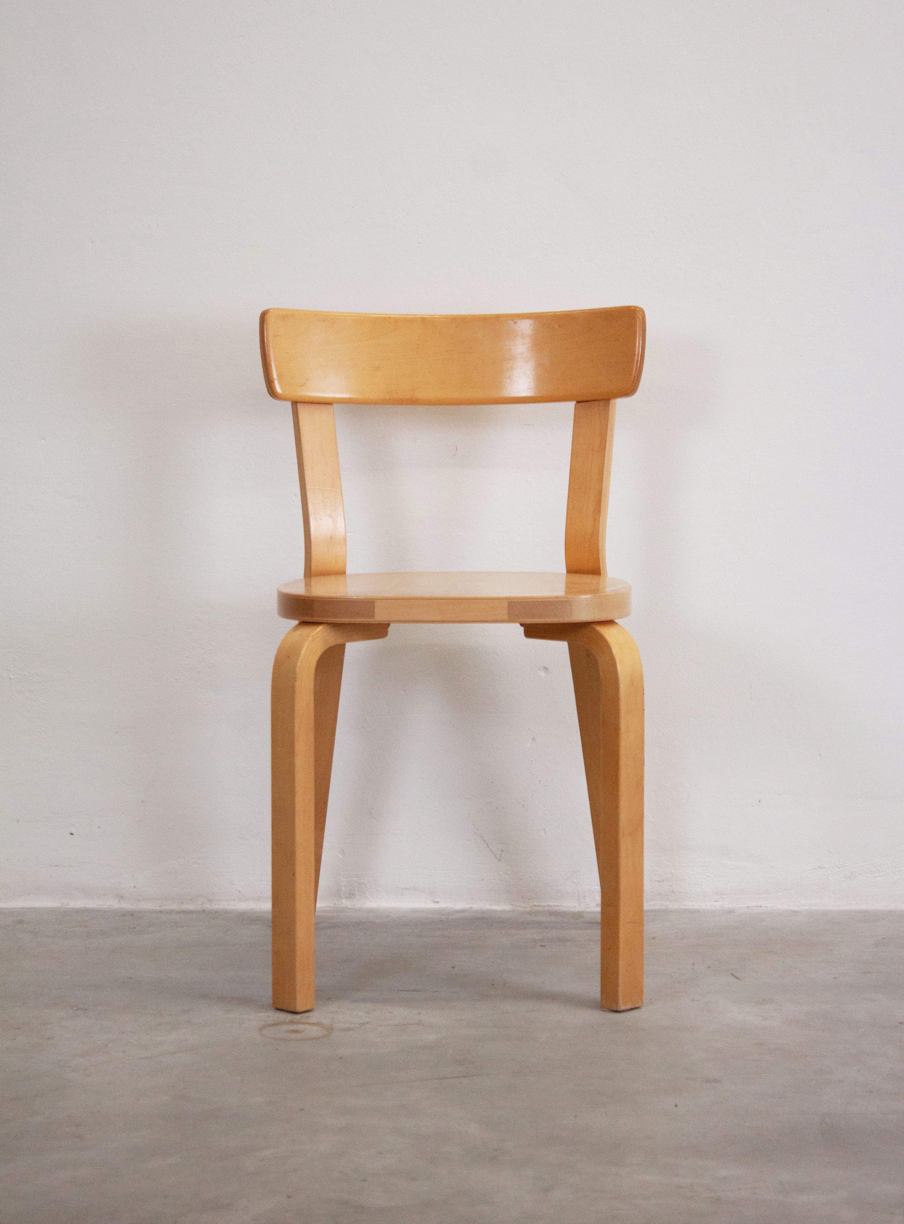 Artek Model 69 Chairs by Alvar Aalto (Birch) – JUKI AMSTERDAM
