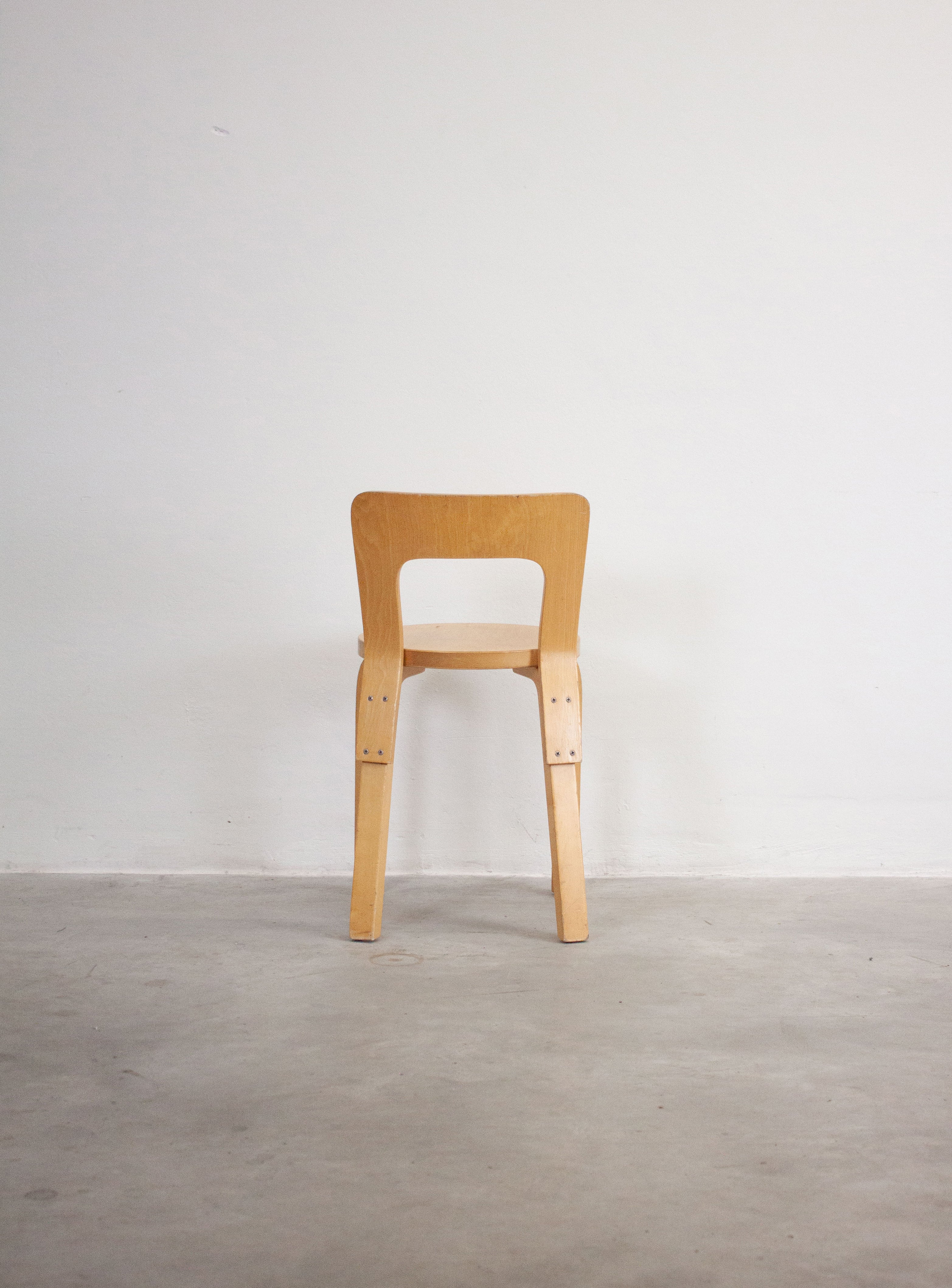 Artek Model 65 Chair by Alvar Aalto (Birch) – JUKI AMSTERDAM