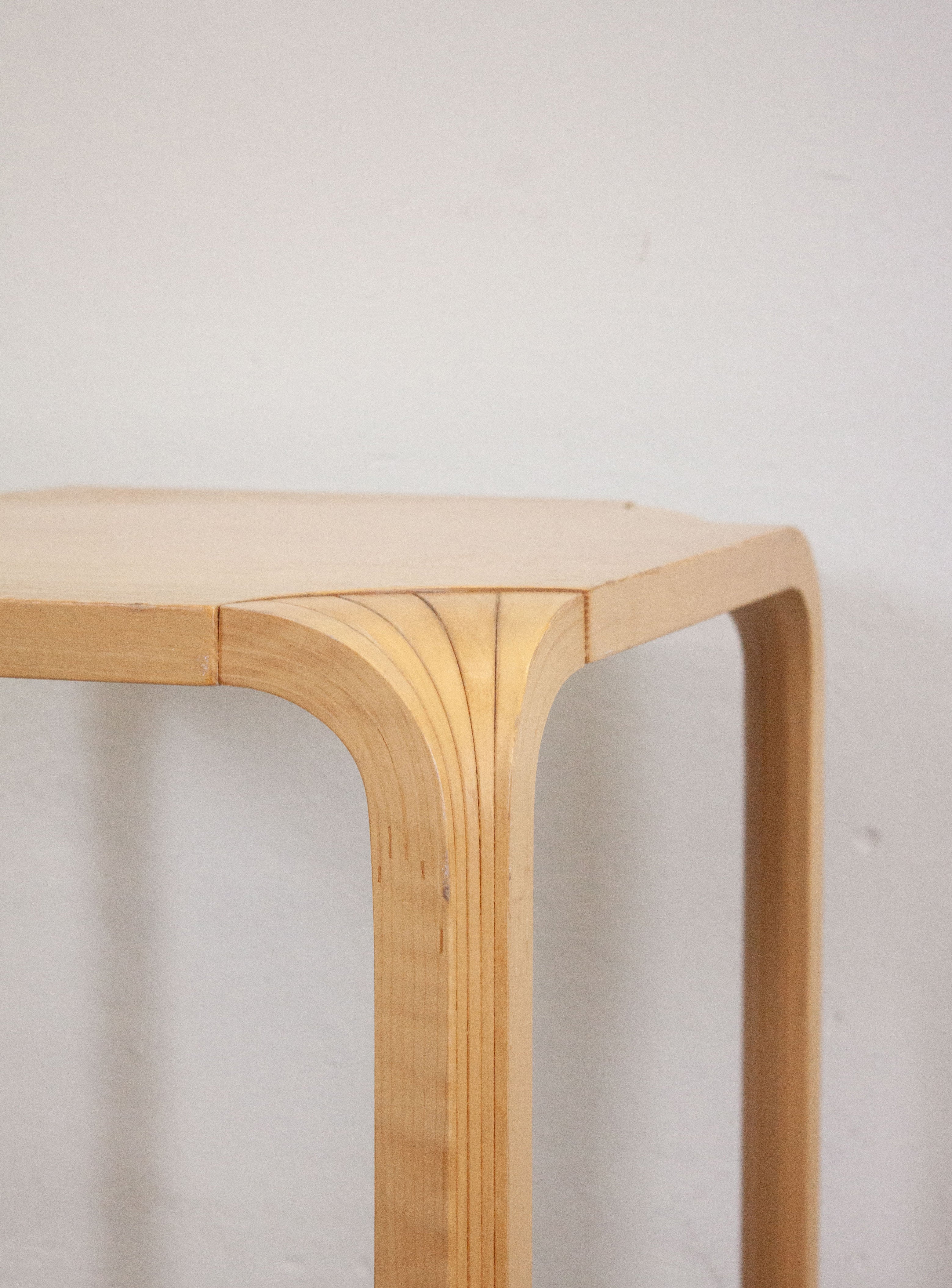 Artek Model X601 Stool by Alvar Aalto (Ash) – JUKI AMSTERDAM