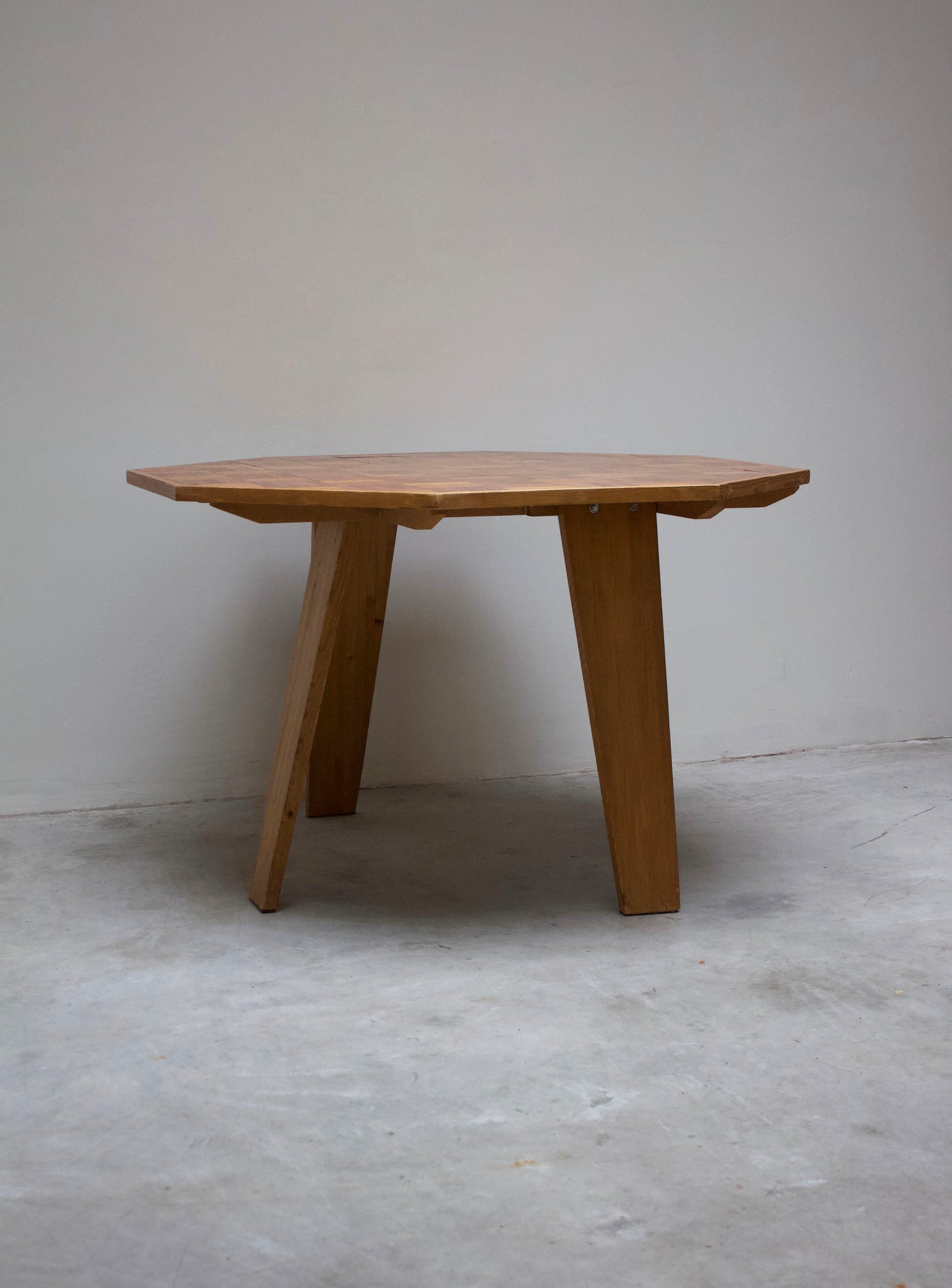 Carpenter Made Octagonal Dining Table (Pine/Teak)