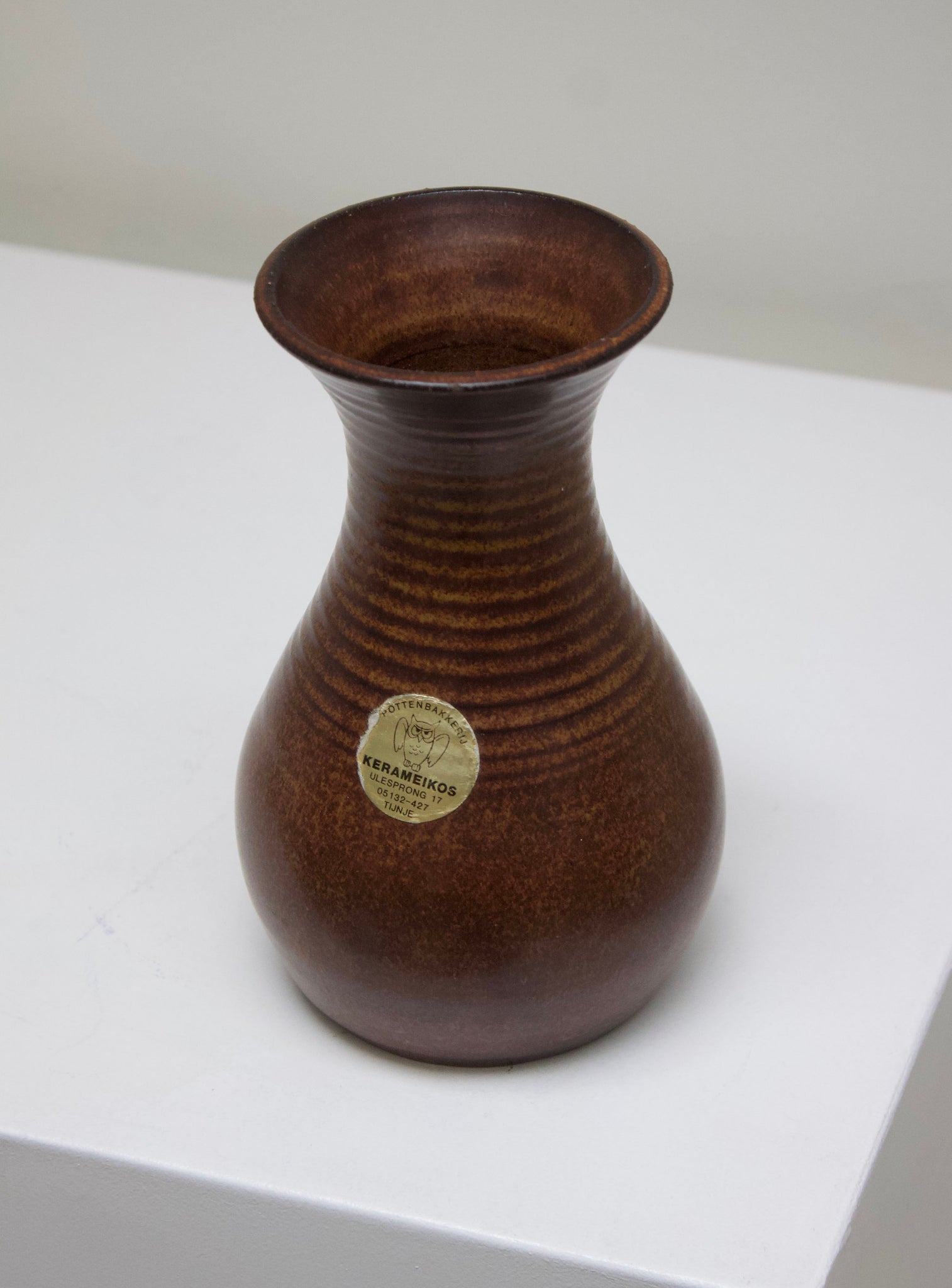 Pottenbakkerij Kerameikos Ceramic Vase (Brown)