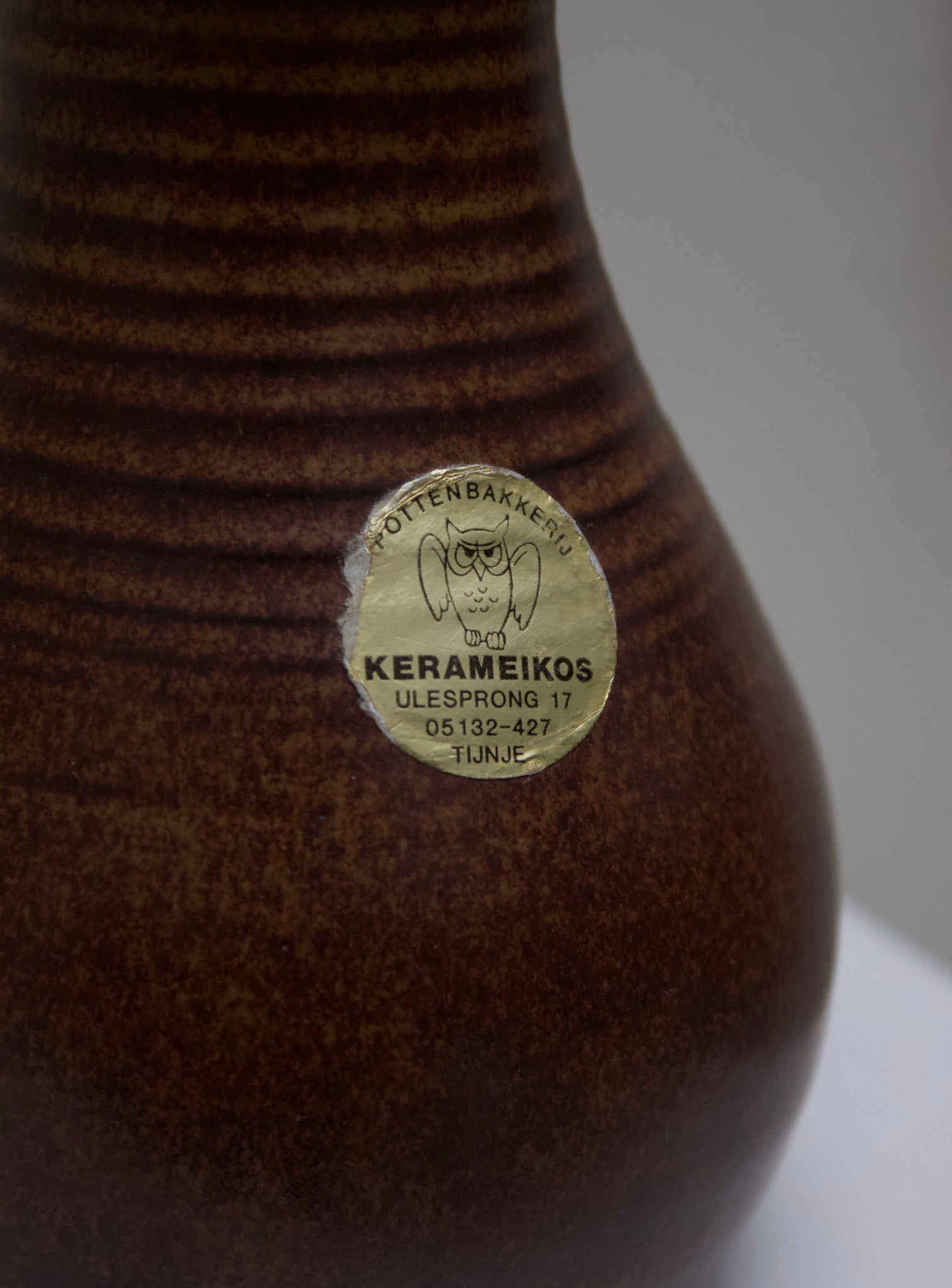 Pottenbakkerij Kerameikos Ceramic Vase (Brown)