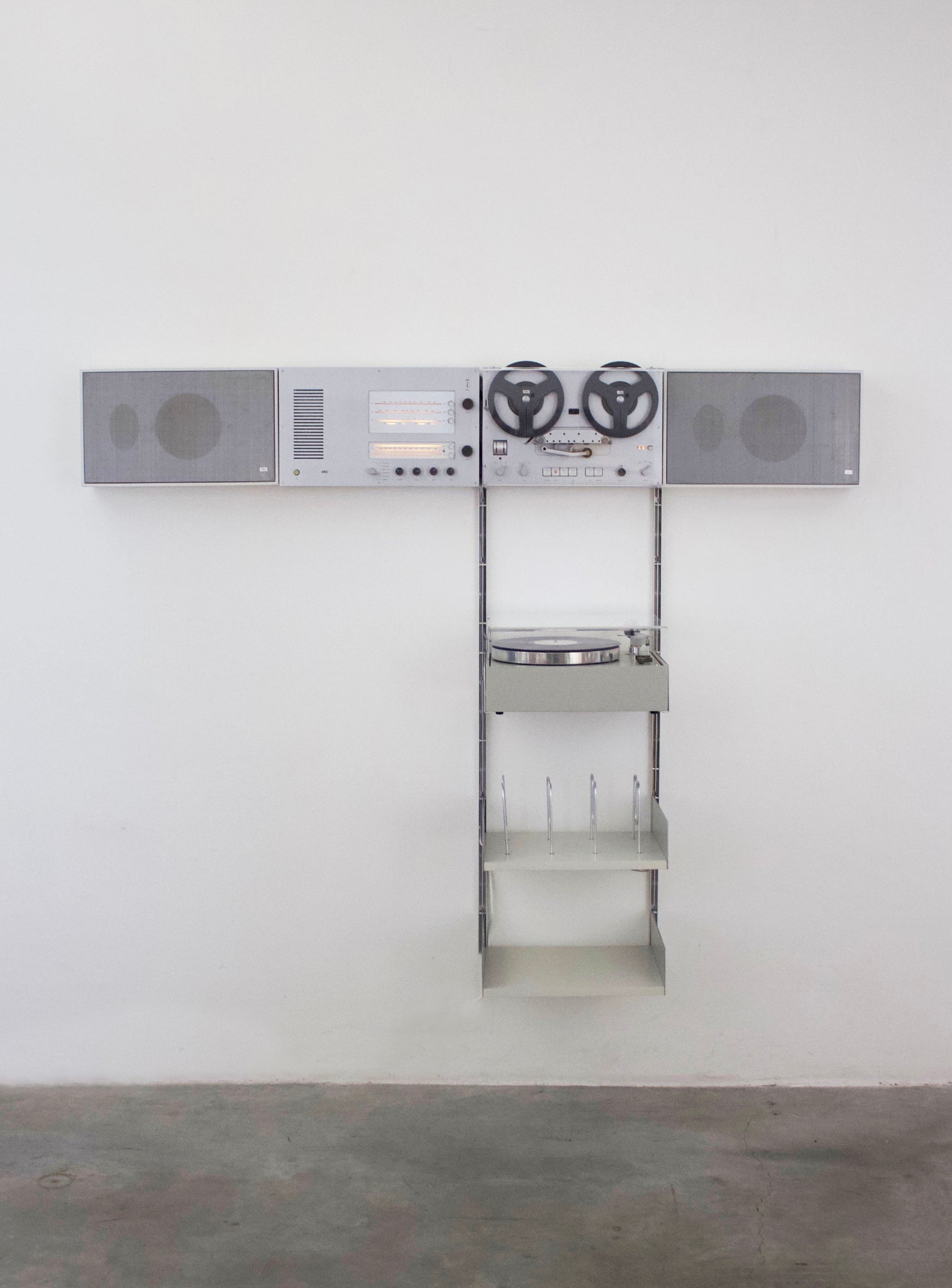 Braun Hi-Fi Wandanlage Stereo Wall Unit by Dieter Rams
