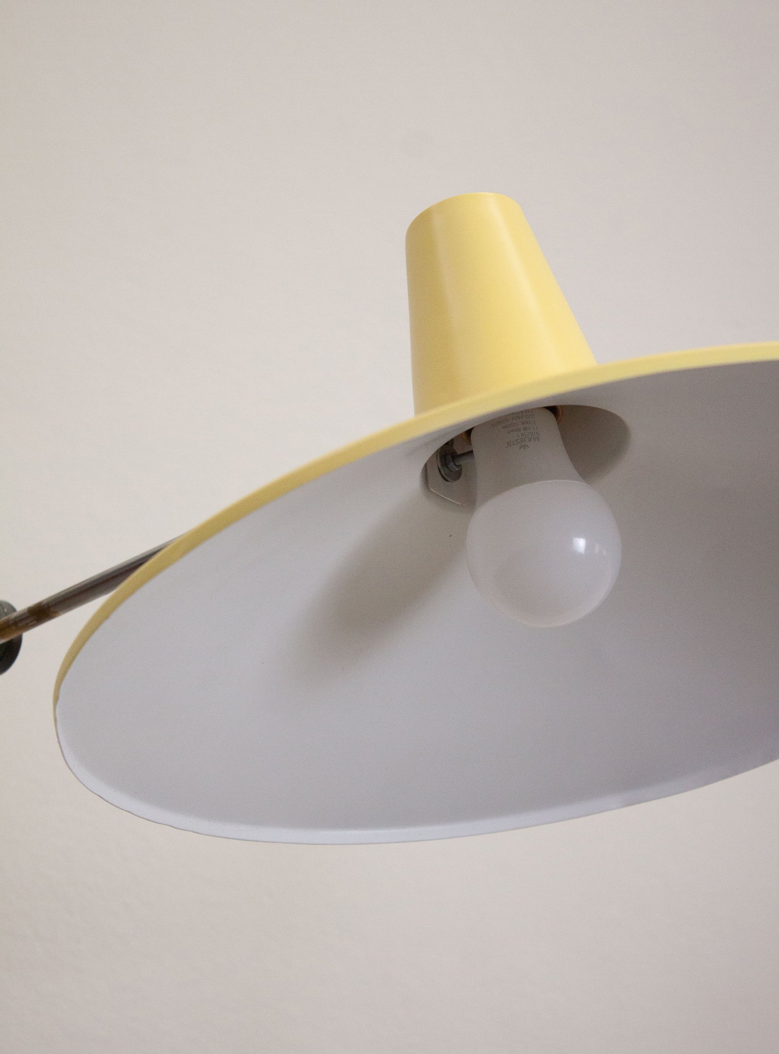 Vintage Tripod Floor Lamp (Yellow)