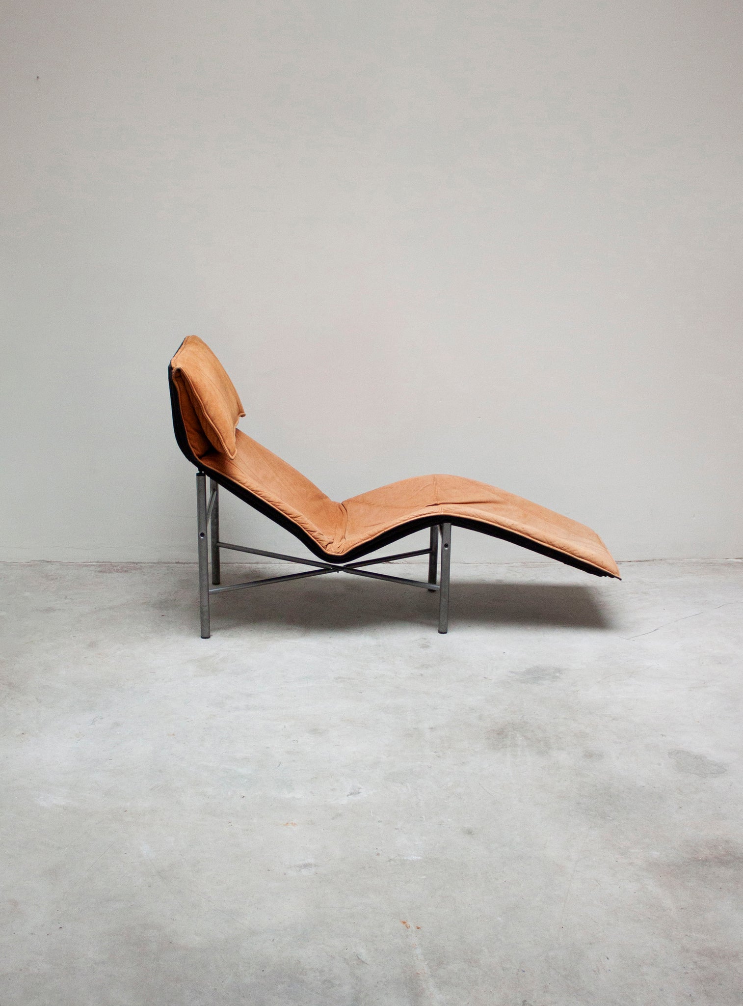 Ikea Skye Chaise Longue by Tord Björklund (Cognac)
