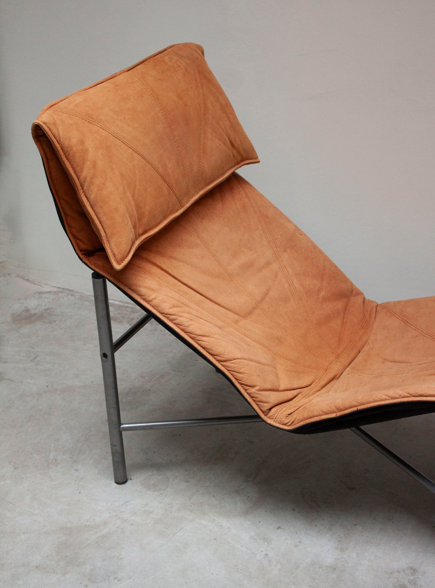 Ikea Skye Chaise Longue by Tord Björklund (Cognac)