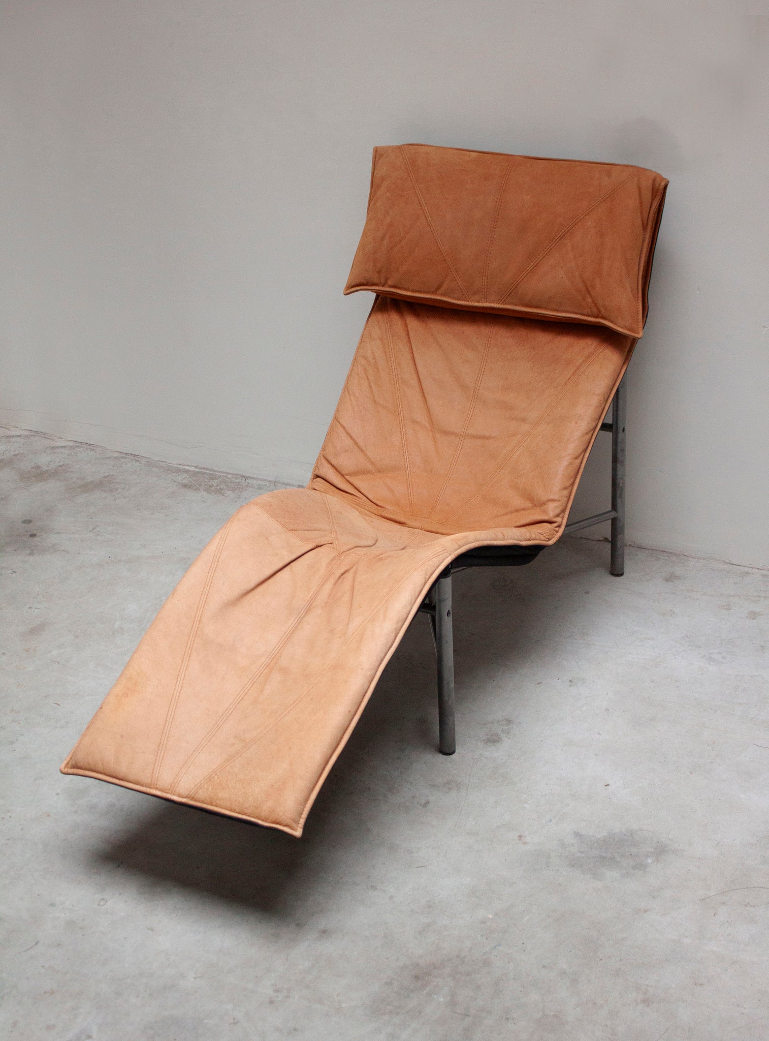 Ikea Skye Chaise Longue by Tord Björklund (Cognac)