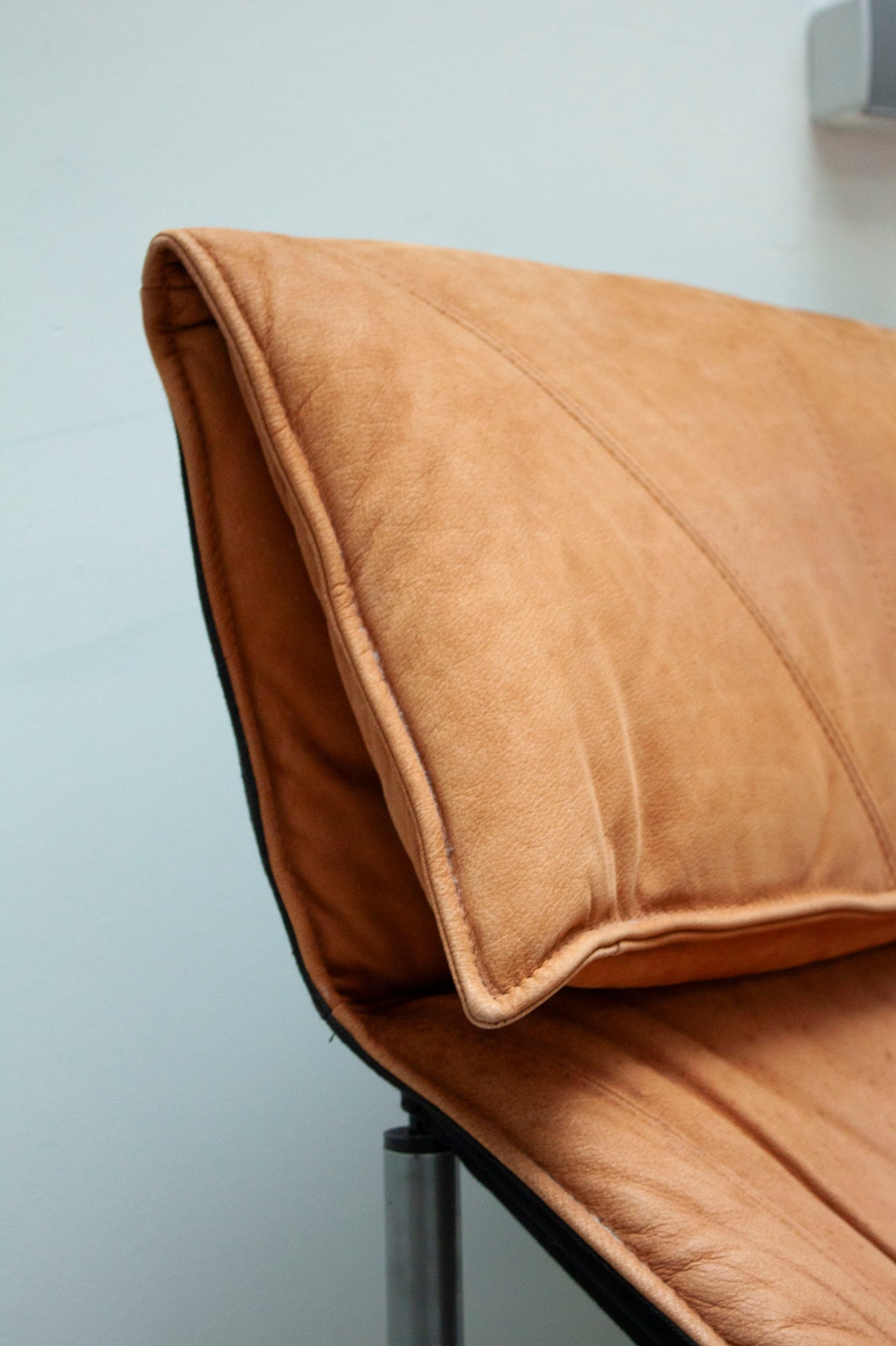 Ikea Skye Chaise Longue by Tord Björklund (Cognac)