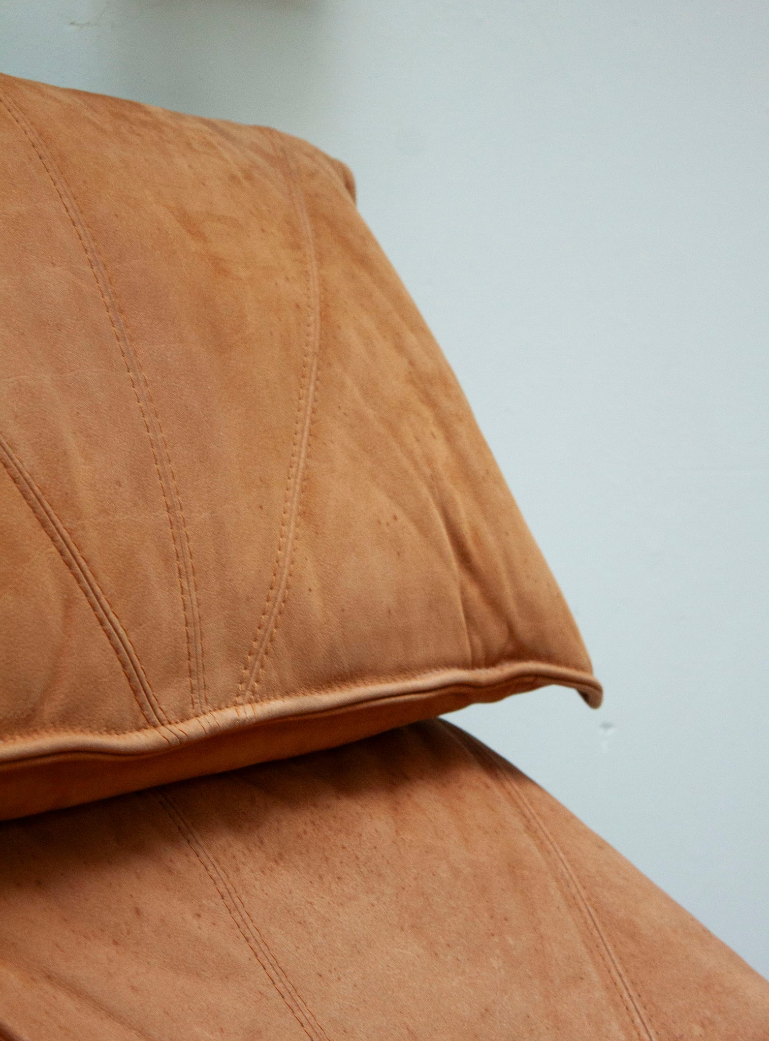 Ikea Skye Chaise Longue by Tord Björklund (Cognac)