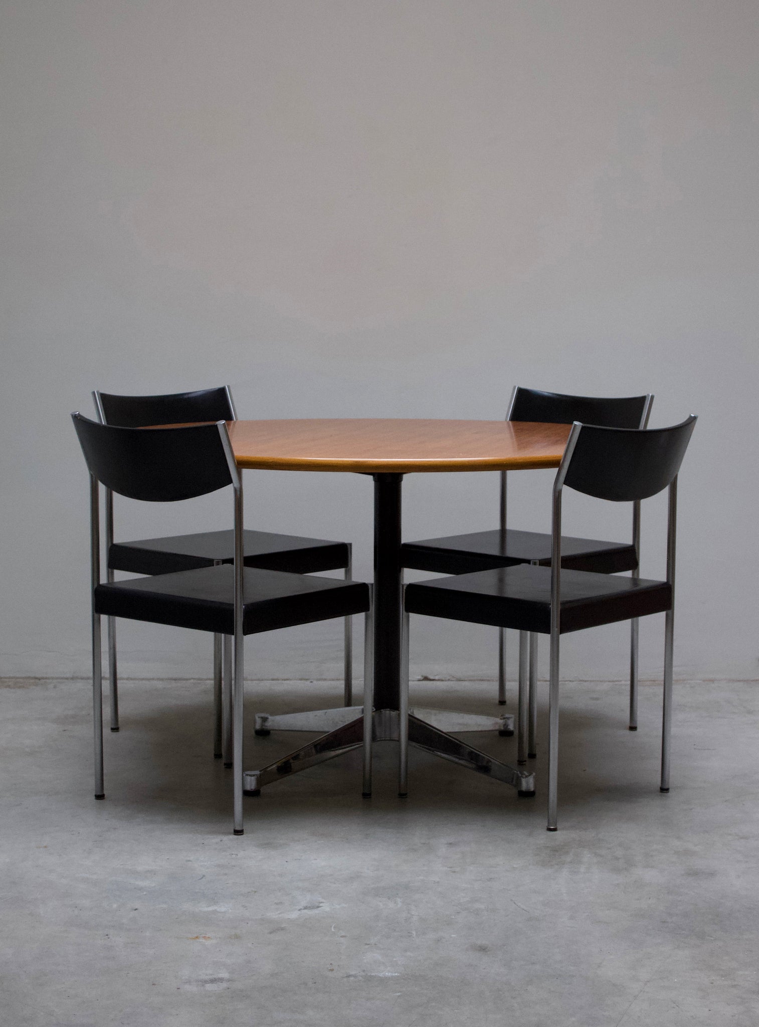 Herman Miller Contract Base Round Dining Table by Charles Eames (Teak)