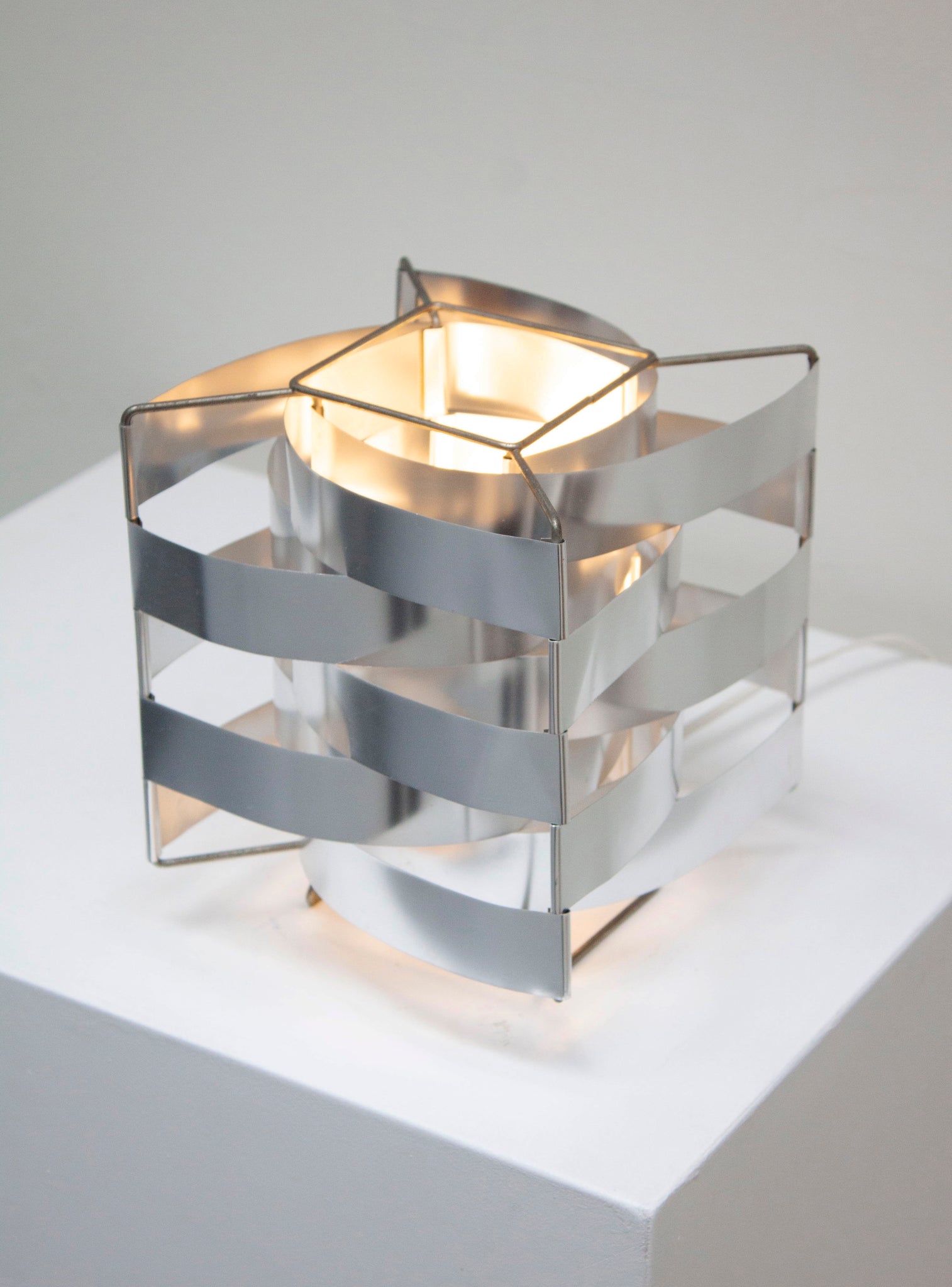 Max Sauze Studio Uranus Desk Lamp by Max Sauze