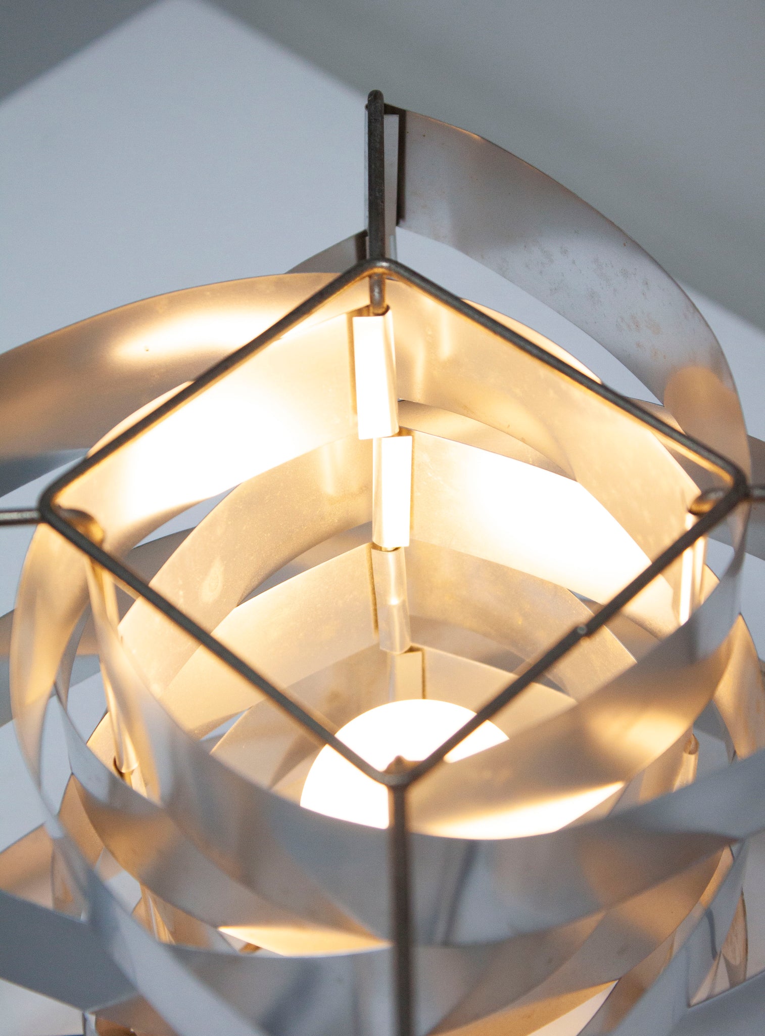 Max Sauze Studio Uranus Desk Lamp by Max Sauze