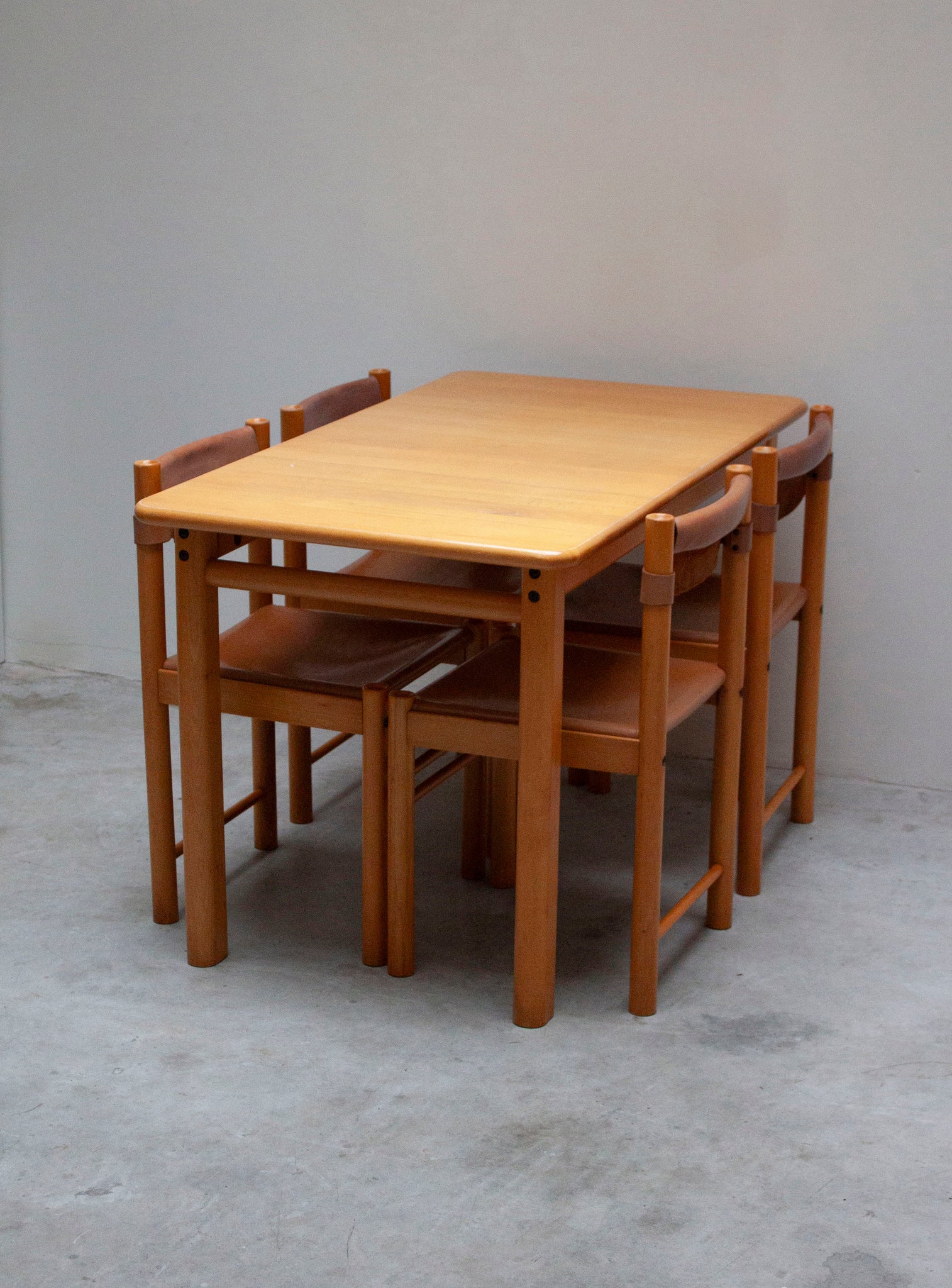 Ibisco Sedie Ipso Facto Dining Set (Cognac Leather)