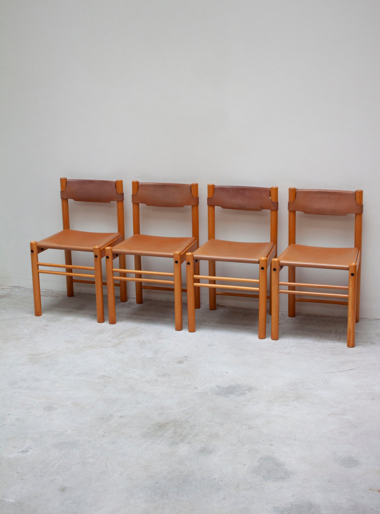 Ibisco Sedie Ipso Facto Dining Set (Cognac Leather)