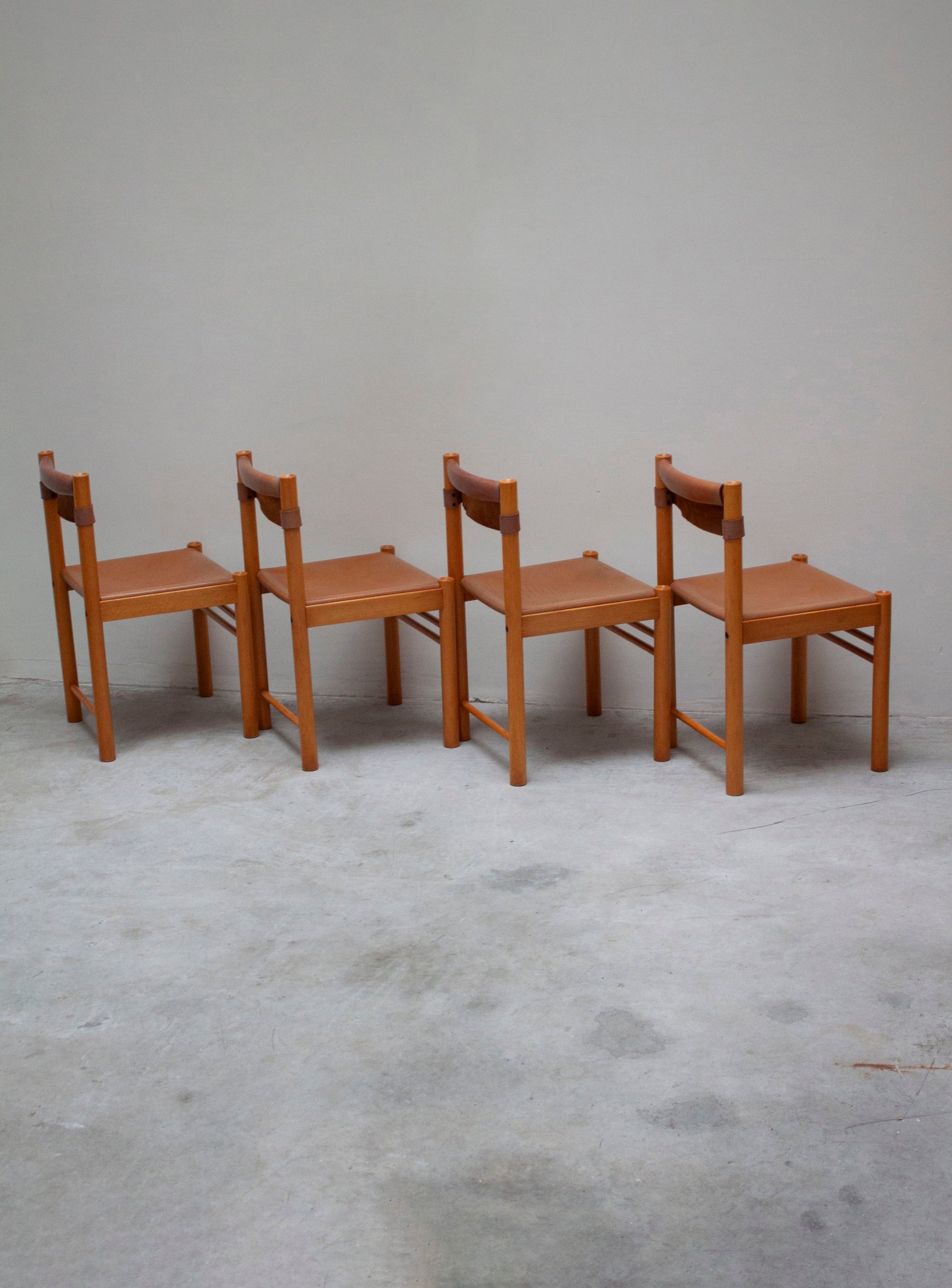 Ibisco Sedie Ipso Facto Dining Set (Cognac Leather)