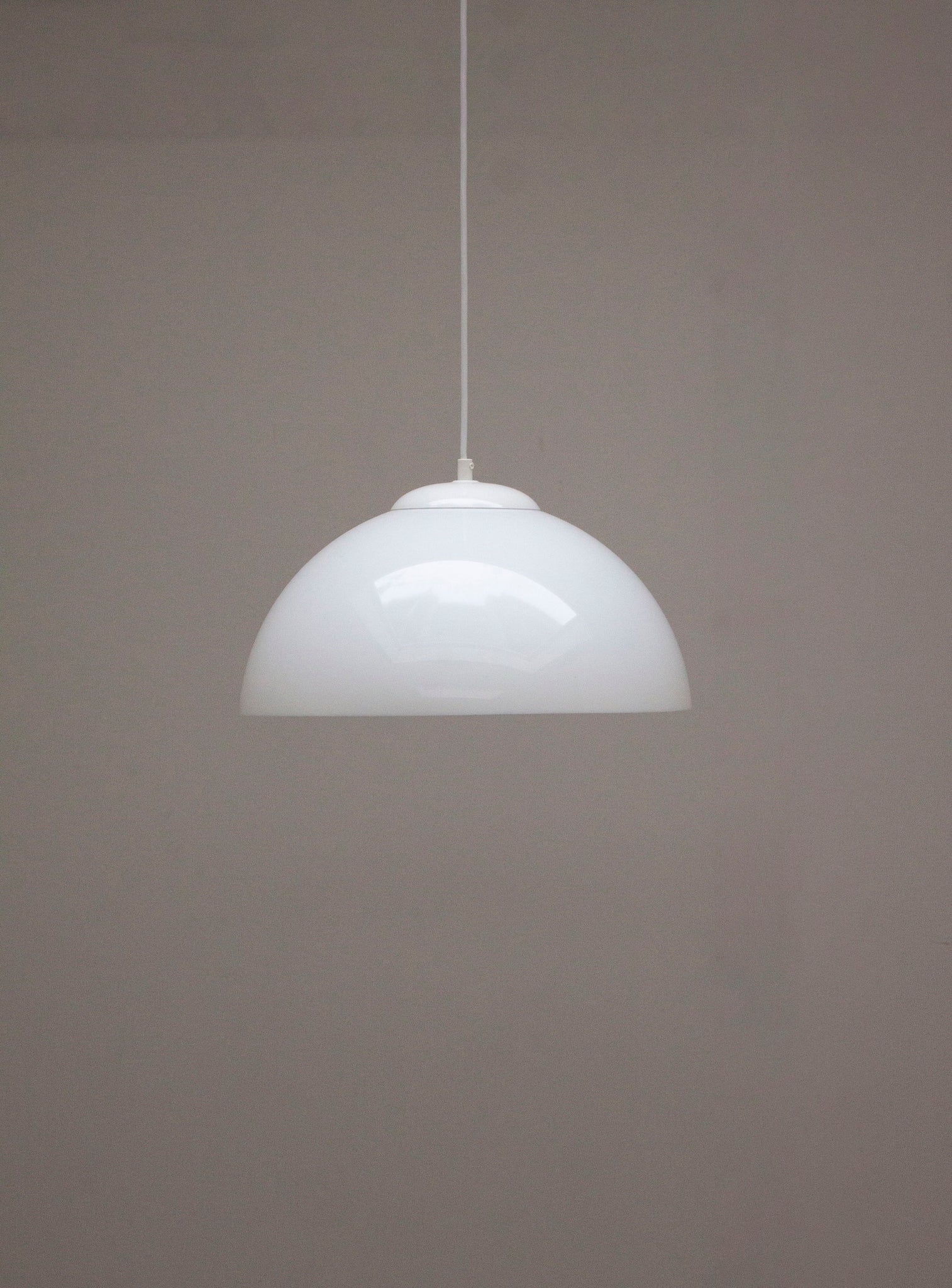 Mushroom Pendant Lamp (White)
