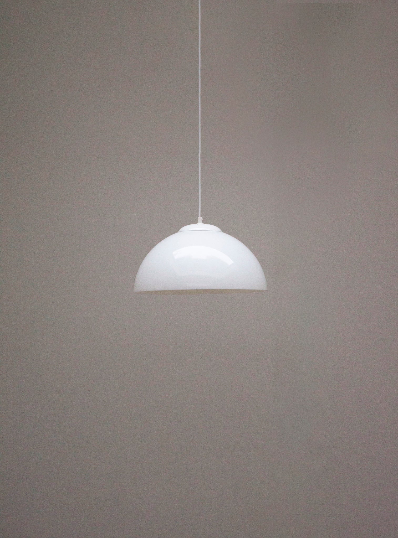 Mushroom Pendant Lamp (White)