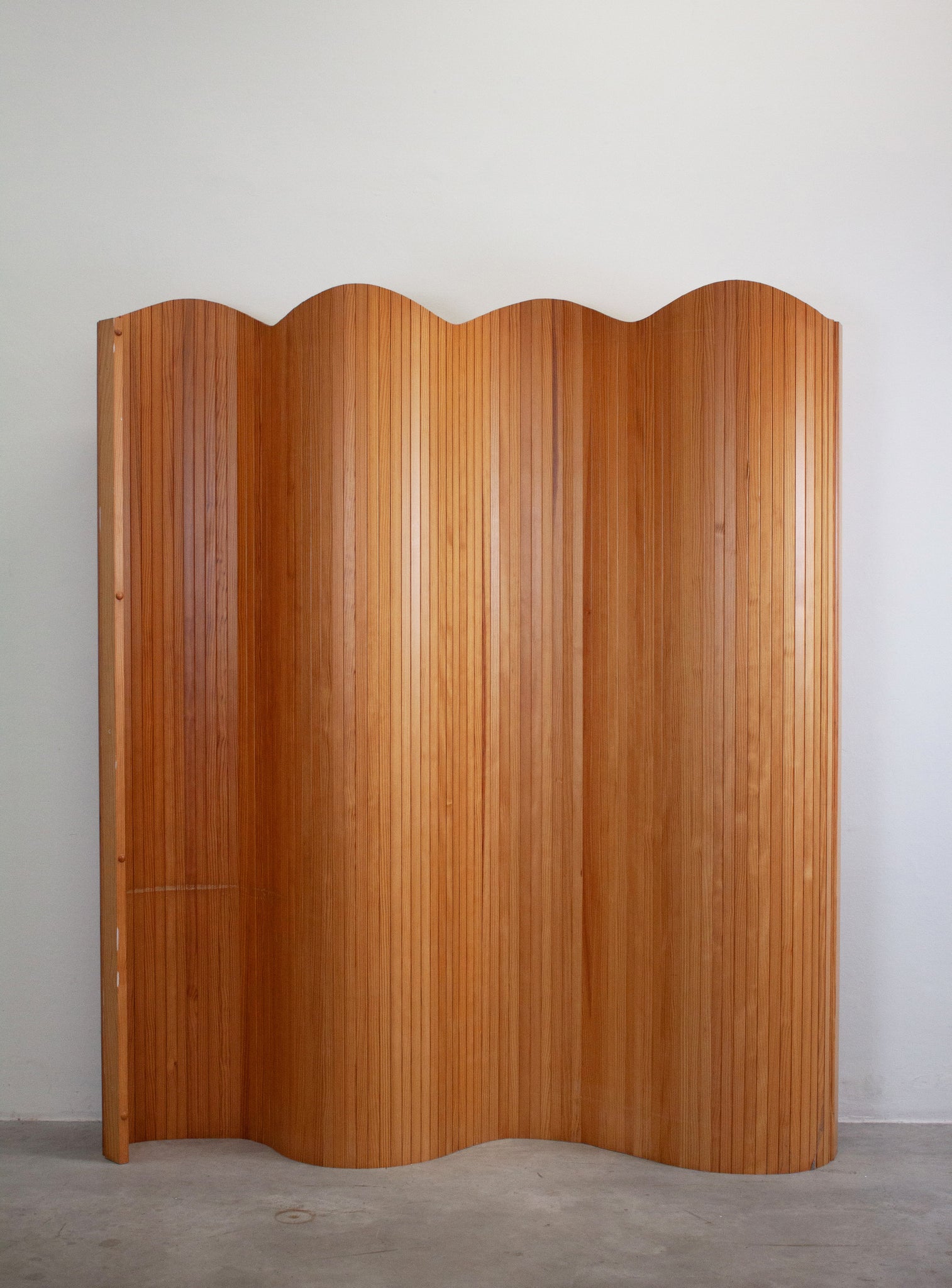 Tambour Screen Room Divider by Jomain Baumann (Pine)