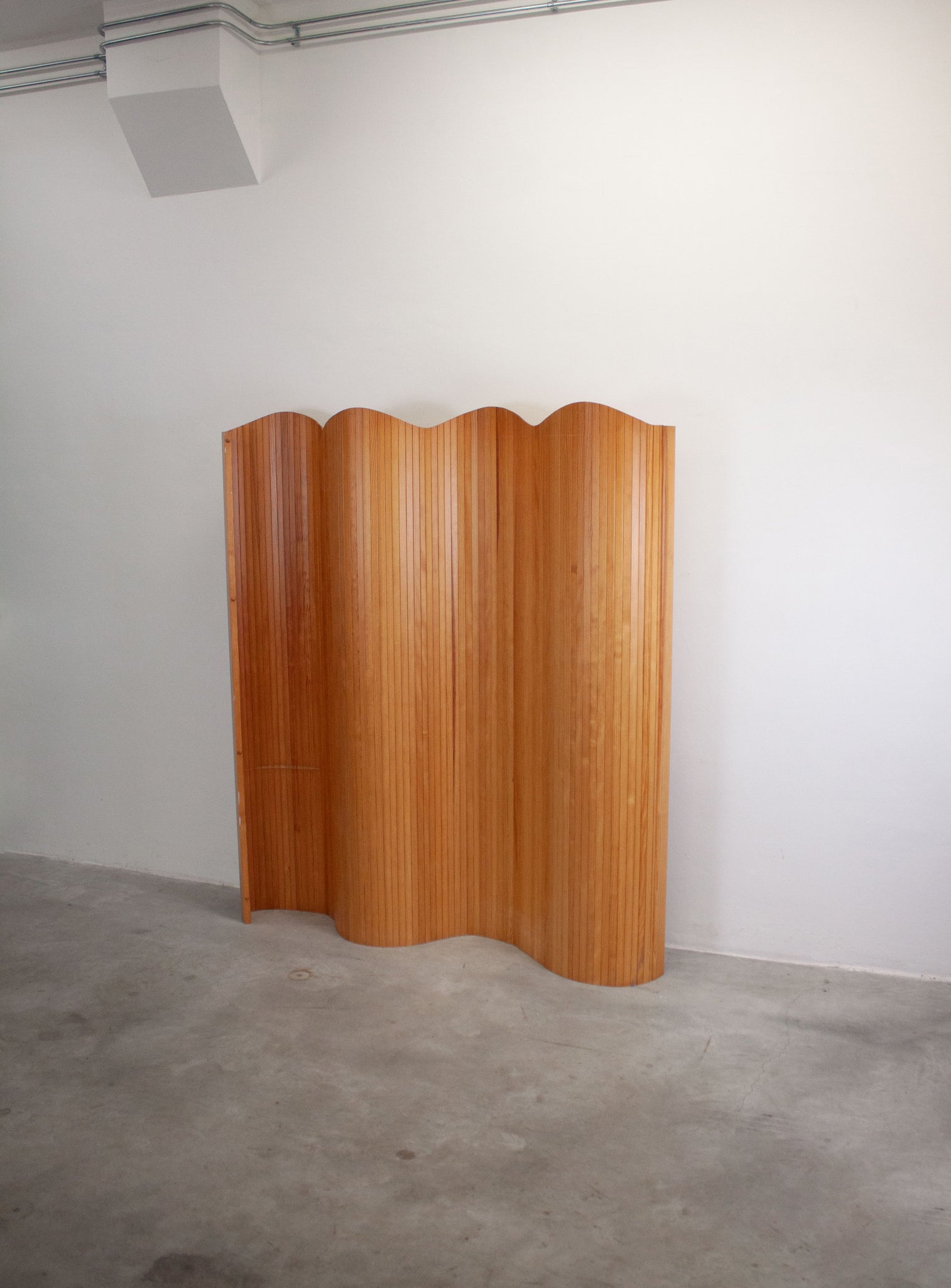 Tambour Screen Room Divider by Jomain Baumann (Pine)