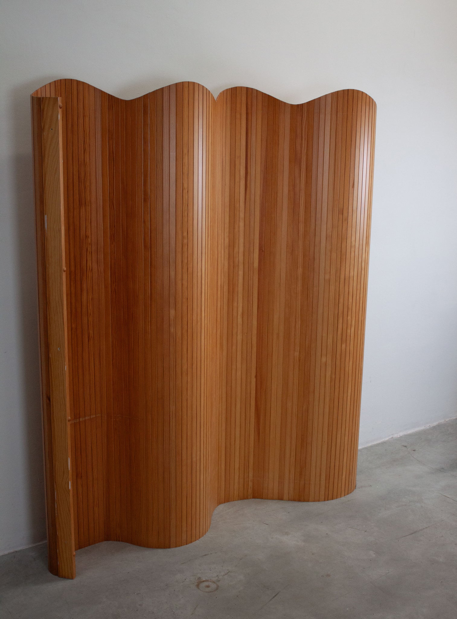 Tambour Screen Room Divider by Jomain Baumann (Pine)