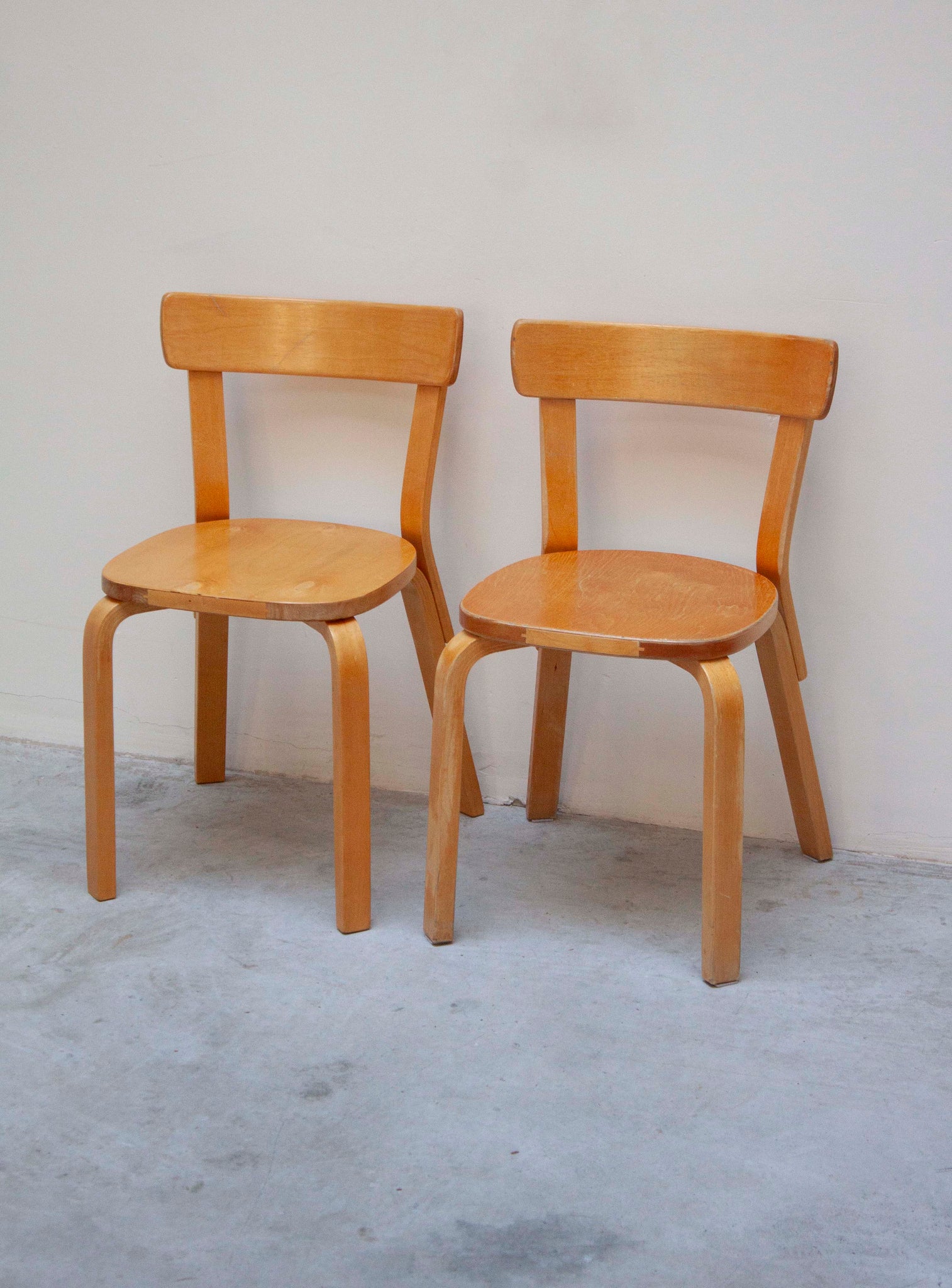 Artek Model 69 Chairs by Alvar Aalto (Birch)