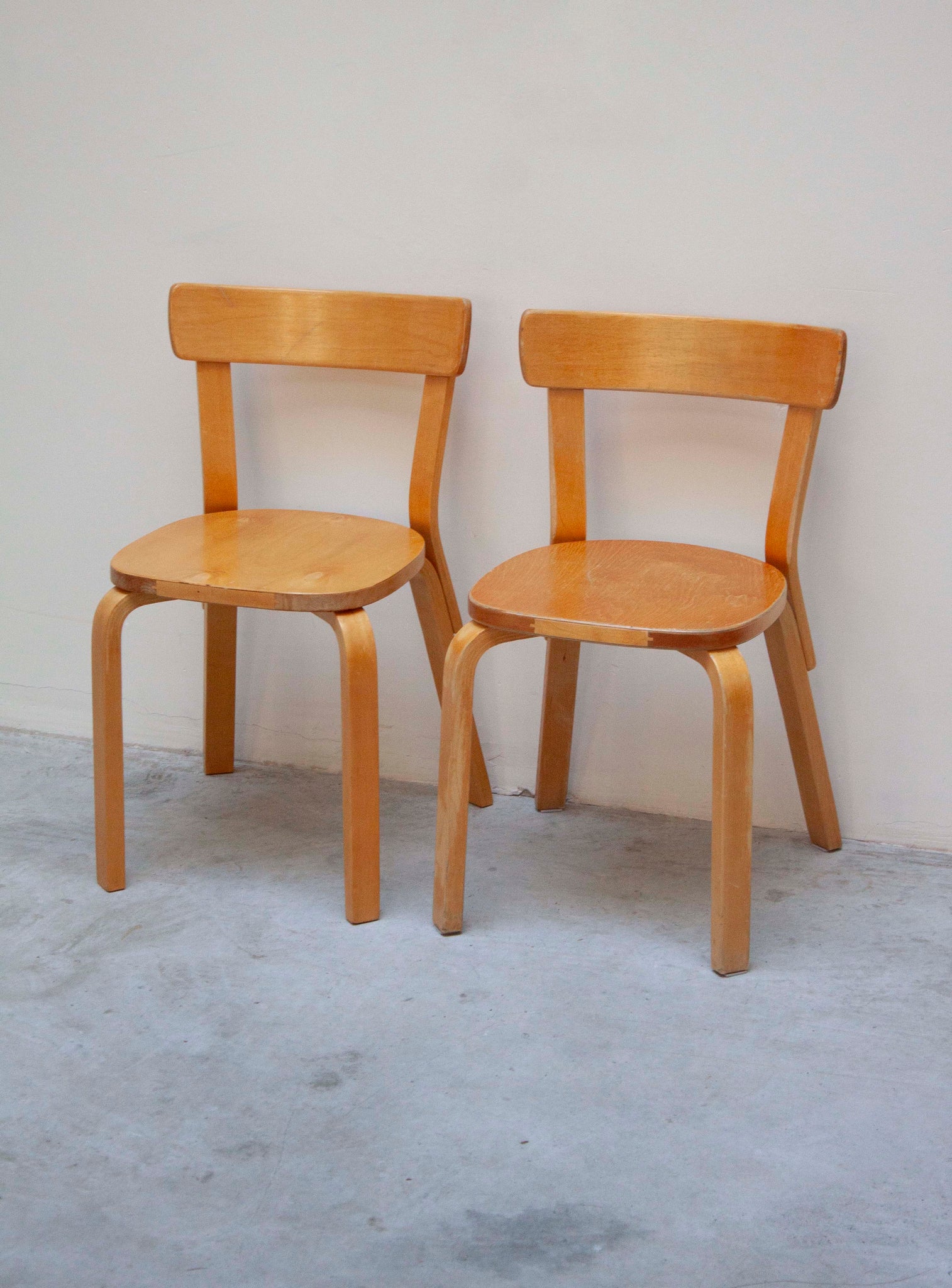 Artek Model 69 Chairs by Alvar Aalto (Birch)